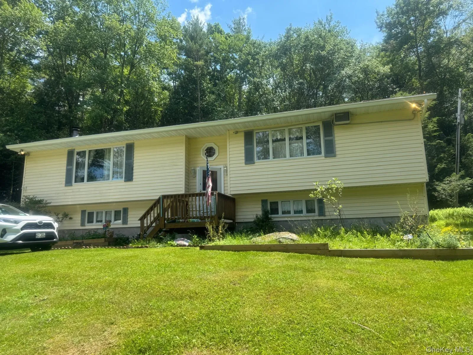 60 Highland Lake Road, Highland, NY, 3 Bedrooms Bedrooms, 6 Rooms Rooms,2 BathroomsBathrooms,Residential,For Rent,Highland Lake,0,1023594 60 Highland Lake Road, Highland, NY, 3 Bedrooms Bedrooms, 6 Rooms Rooms,2 BathroomsBathrooms,Residential,For Rent,Highland Lake,0,1023594