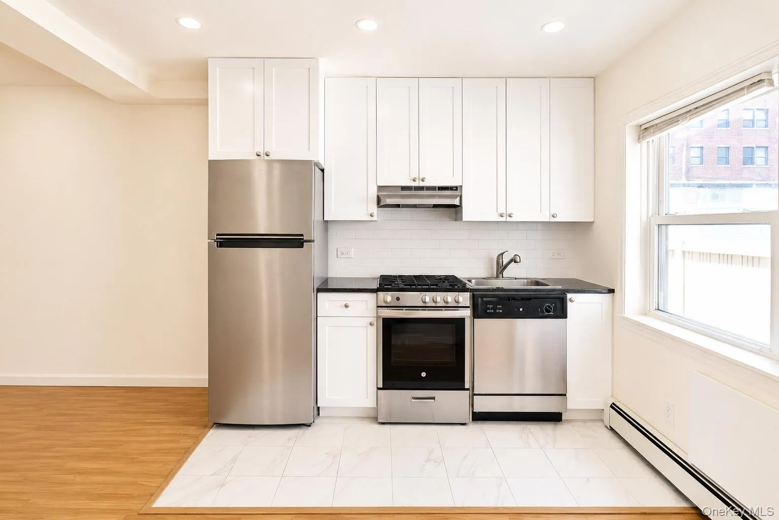 765 Shore Road, Long Beach, NY, 3 Rooms Rooms,1 BathroomBathrooms,Residential Lease,For Rent,Shore,0,1023599 765 Shore Road, Long Beach, NY, 3 Rooms Rooms,1 BathroomBathrooms,Residential Lease,For Rent,Shore,0,1023599