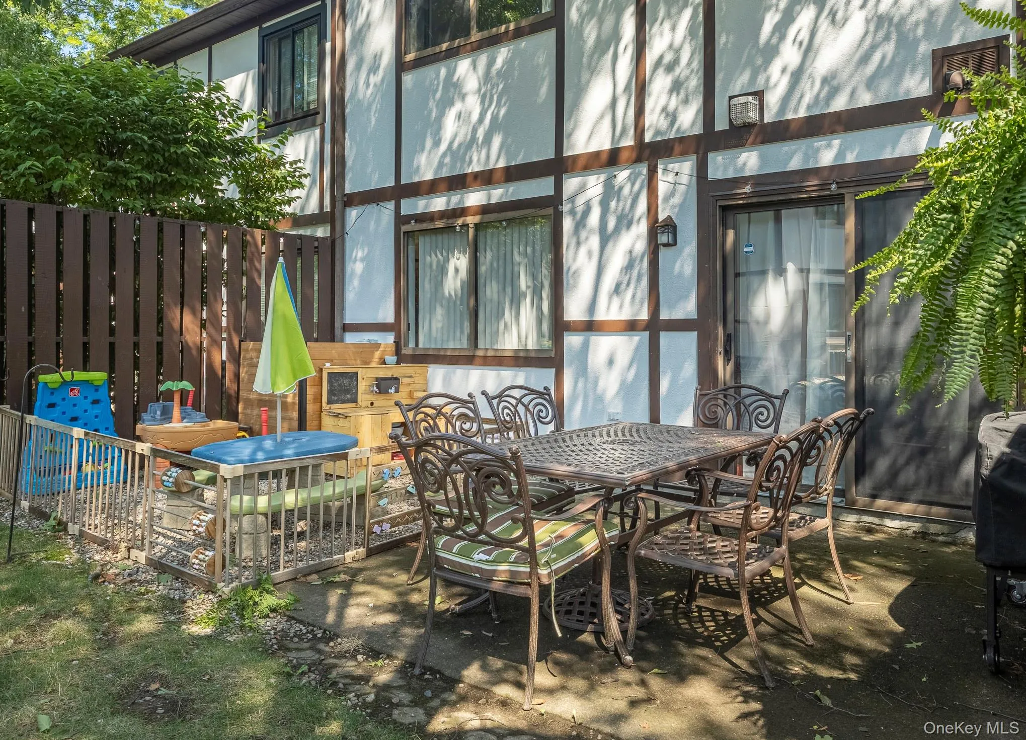 12 Amber Court, Poughkeepsie, NY, 2 Bedrooms Bedrooms, 8 Rooms Rooms,2 BathroomsBathrooms,Residential,For Rent,Amber,0,1023604 12 Amber Court, Poughkeepsie, NY, 2 Bedrooms Bedrooms, 8 Rooms Rooms,2 BathroomsBathrooms,Residential,For Rent,Amber,0,1023604