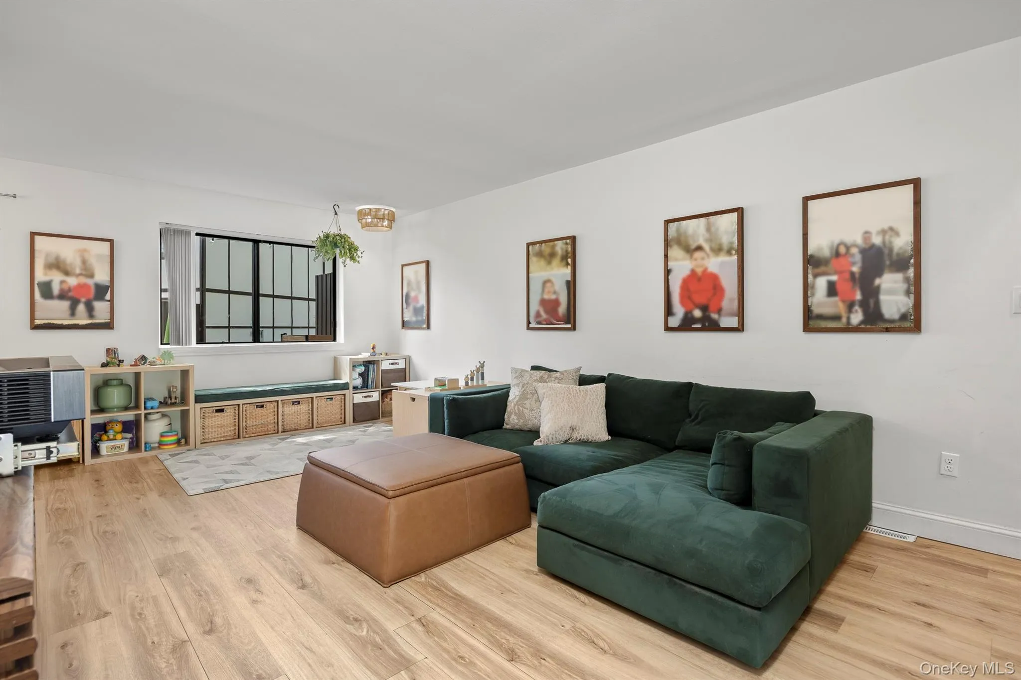 12 Amber Court, Poughkeepsie, NY, 2 Bedrooms Bedrooms, 8 Rooms Rooms,2 BathroomsBathrooms,Residential,For Rent,Amber,0,1023604 12 Amber Court, Poughkeepsie, NY, 2 Bedrooms Bedrooms, 8 Rooms Rooms,2 BathroomsBathrooms,Residential,For Rent,Amber,0,1023604