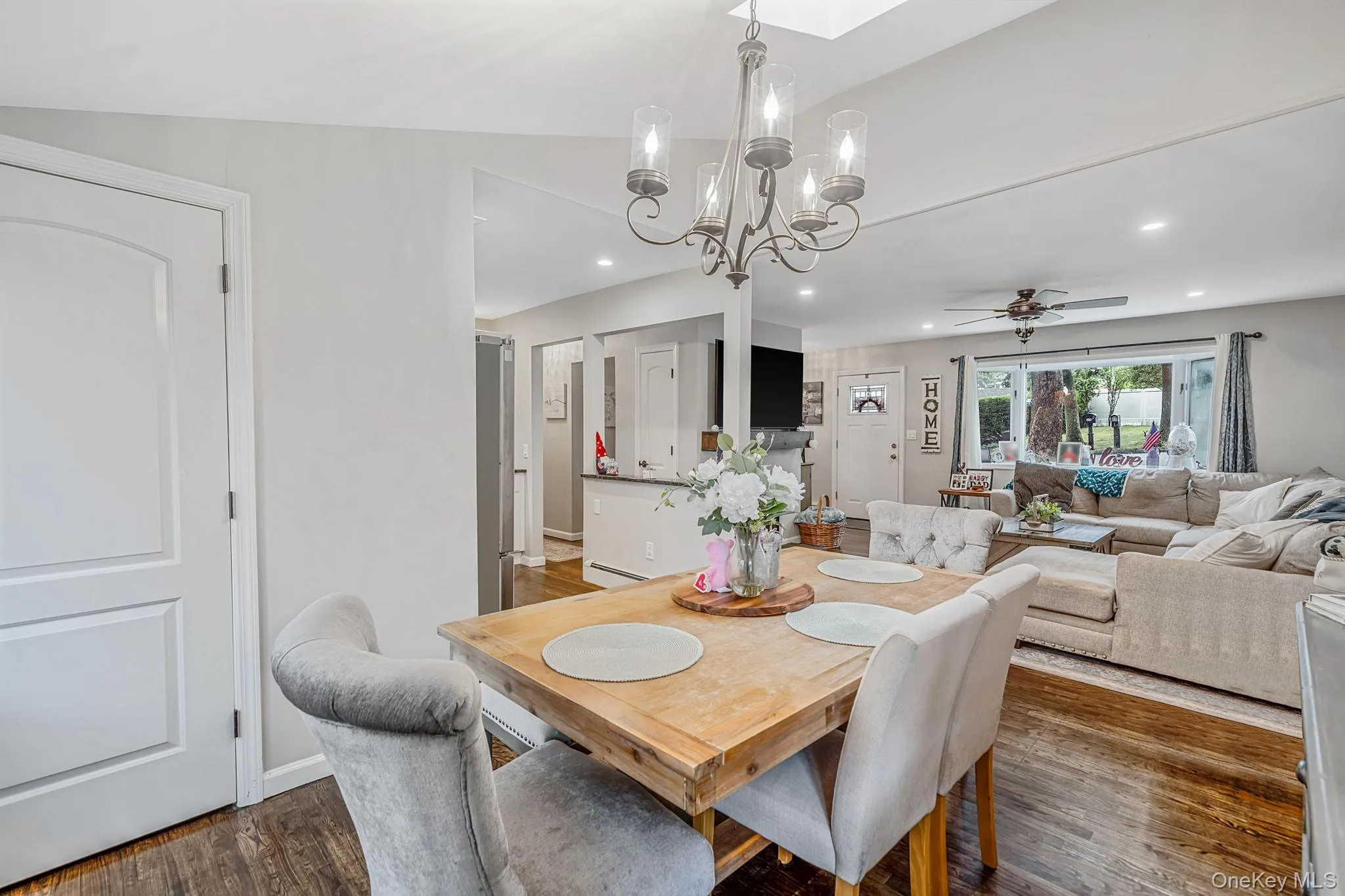 30 Sayville Road, Brookhaven, NY, 4 Bedrooms Bedrooms, 7 Rooms Rooms,2 BathroomsBathrooms,Residential,For Rent,Sayville,0,1023610 30 Sayville Road, Brookhaven, NY, 4 Bedrooms Bedrooms, 7 Rooms Rooms,2 BathroomsBathrooms,Residential,For Rent,Sayville,0,1023610