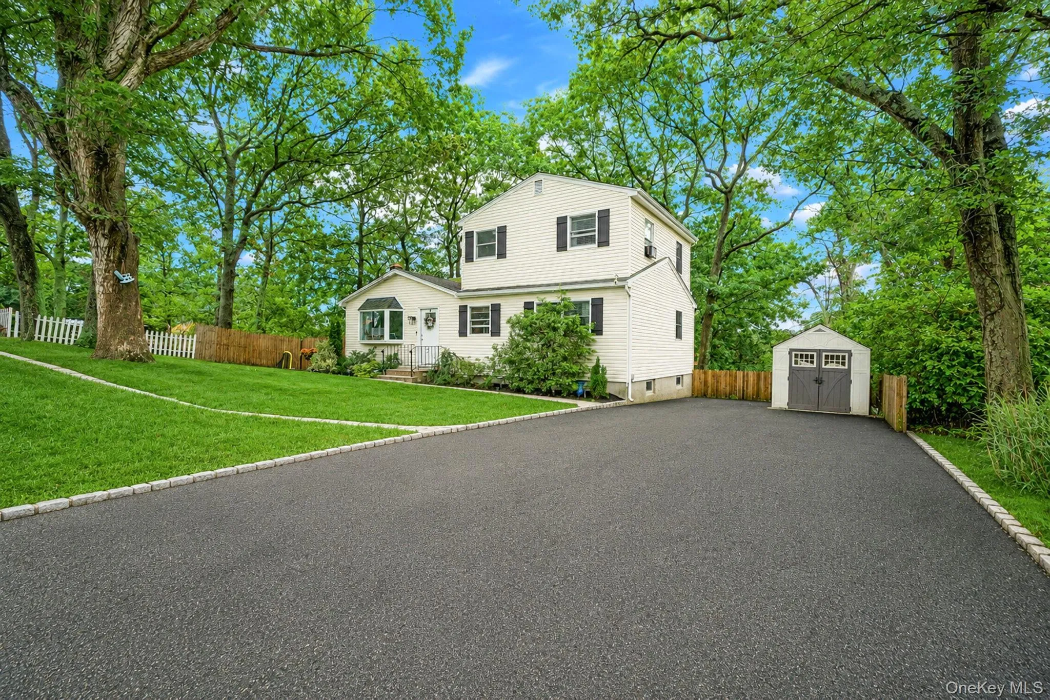 30 Sayville Road, Brookhaven, NY, 4 Bedrooms Bedrooms, 7 Rooms Rooms,2 BathroomsBathrooms,Residential,For Rent,Sayville,0,1023610 30 Sayville Road, Brookhaven, NY, 4 Bedrooms Bedrooms, 7 Rooms Rooms,2 BathroomsBathrooms,Residential,For Rent,Sayville,0,1023610