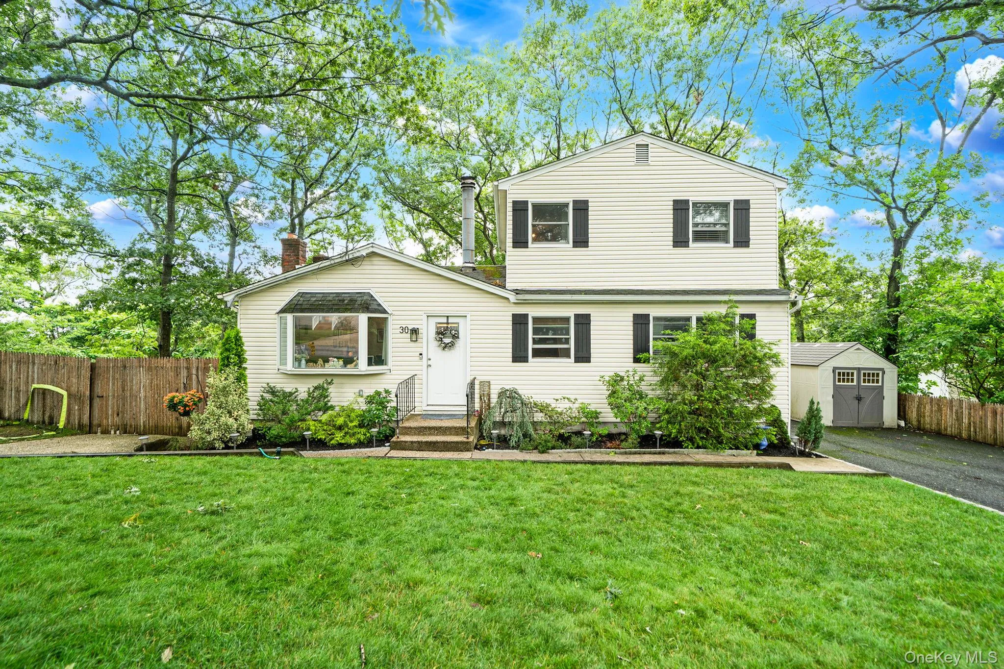 30 Sayville Road, Brookhaven, NY, 4 Bedrooms Bedrooms, 7 Rooms Rooms,2 BathroomsBathrooms,Residential,For Rent,Sayville,0,1023610 30 Sayville Road, Brookhaven, NY, 4 Bedrooms Bedrooms, 7 Rooms Rooms,2 BathroomsBathrooms,Residential,For Rent,Sayville,0,1023610