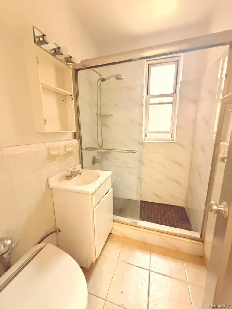 65-70 Booth Street, New York, NY, 2 Bedrooms Bedrooms, 4 Rooms Rooms,1 BathroomBathrooms,Residential,For Rent,Booth,0,1023611 65-70 Booth Street, New York, NY, 2 Bedrooms Bedrooms, 4 Rooms Rooms,1 BathroomBathrooms,Residential,For Rent,Booth,0,1023611