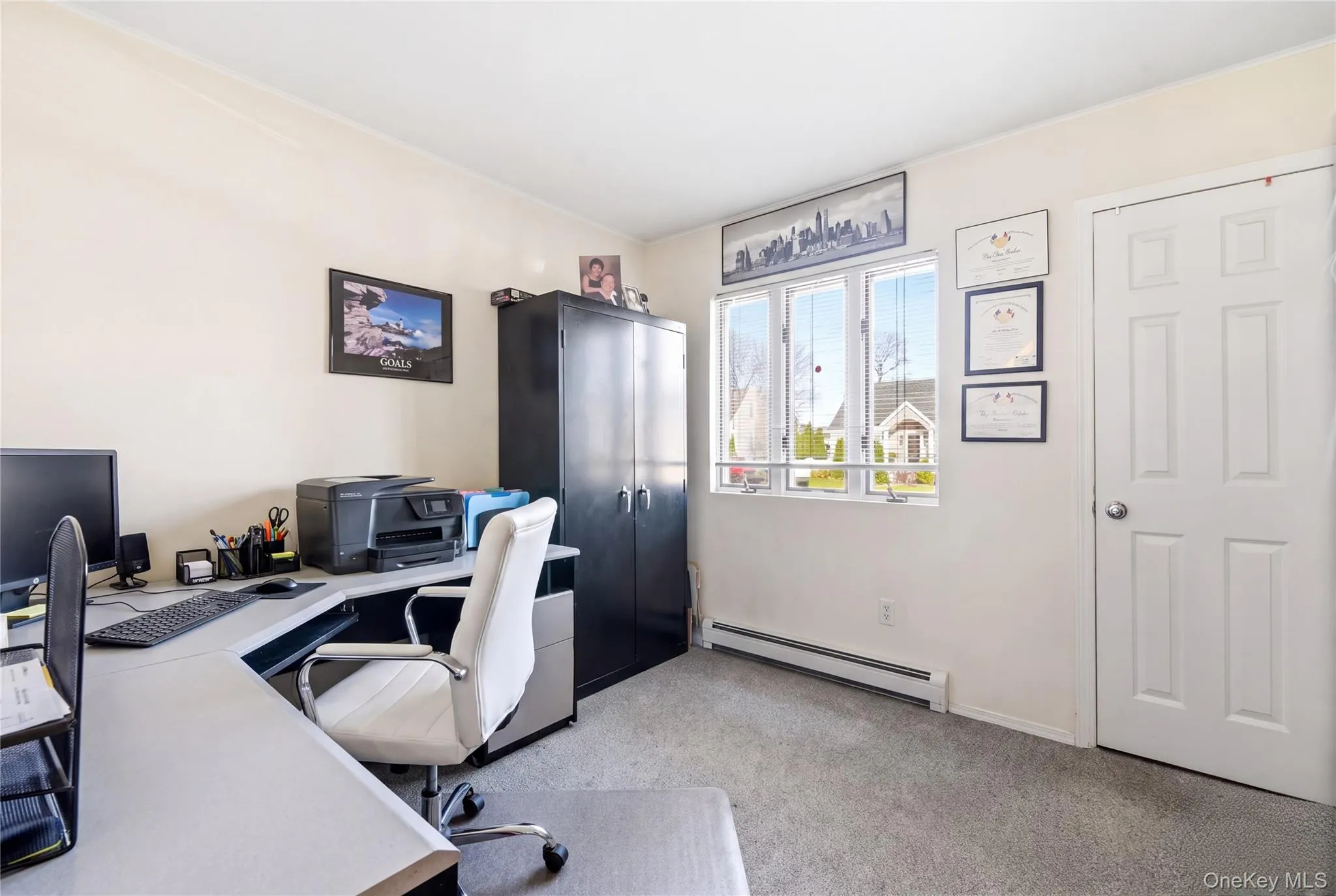 64 Linden Boulevard, Oyster Bay, NY, 3 Bedrooms Bedrooms, 6 Rooms Rooms,1 BathroomBathrooms,Residential,For Rent,Linden,0,1023612 64 Linden Boulevard, Oyster Bay, NY, 3 Bedrooms Bedrooms, 6 Rooms Rooms,1 BathroomBathrooms,Residential,For Rent,Linden,0,1023612