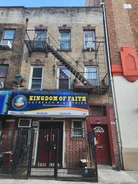 1074 Saint Johns Place, New York, NY, 6 Bedrooms Bedrooms, 13 Rooms Rooms,2 BathroomsBathrooms,Residential,For Rent,Saint Johns,0,1023613 1074 Saint Johns Place, New York, NY, 6 Bedrooms Bedrooms, 13 Rooms Rooms,2 BathroomsBathrooms,Residential,For Rent,Saint Johns,0,1023613
