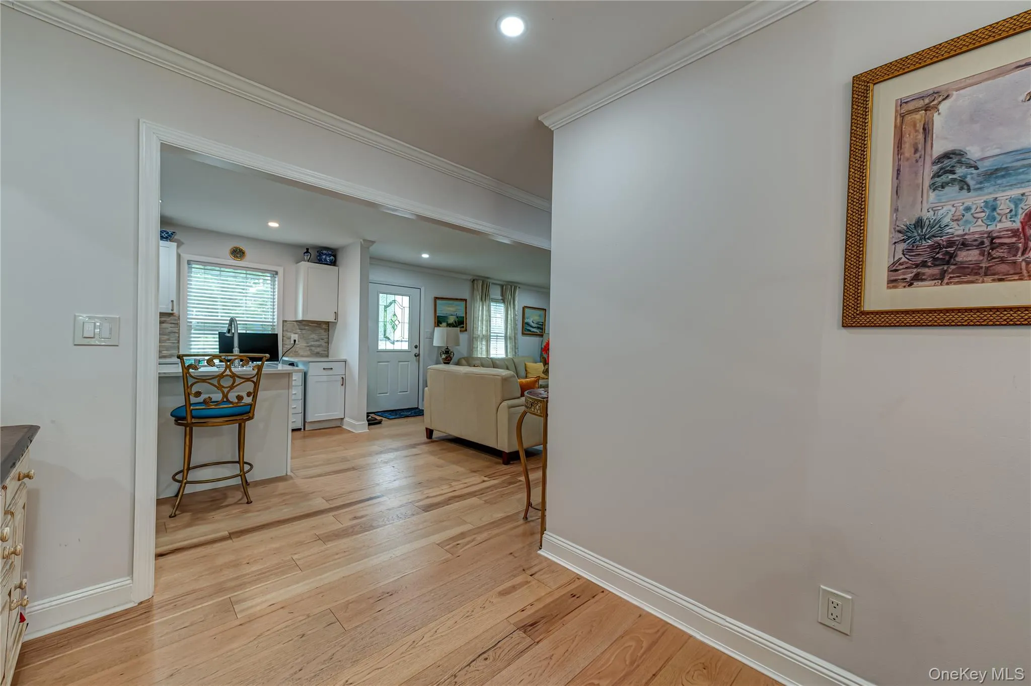 309 Laurel Road, Huntington, NY, 2 Bedrooms Bedrooms, 7 Rooms Rooms,1 BathroomBathrooms,Residential,For Rent,Laurel,0,1023620 309 Laurel Road, Huntington, NY, 2 Bedrooms Bedrooms, 7 Rooms Rooms,1 BathroomBathrooms,Residential,For Rent,Laurel,0,1023620