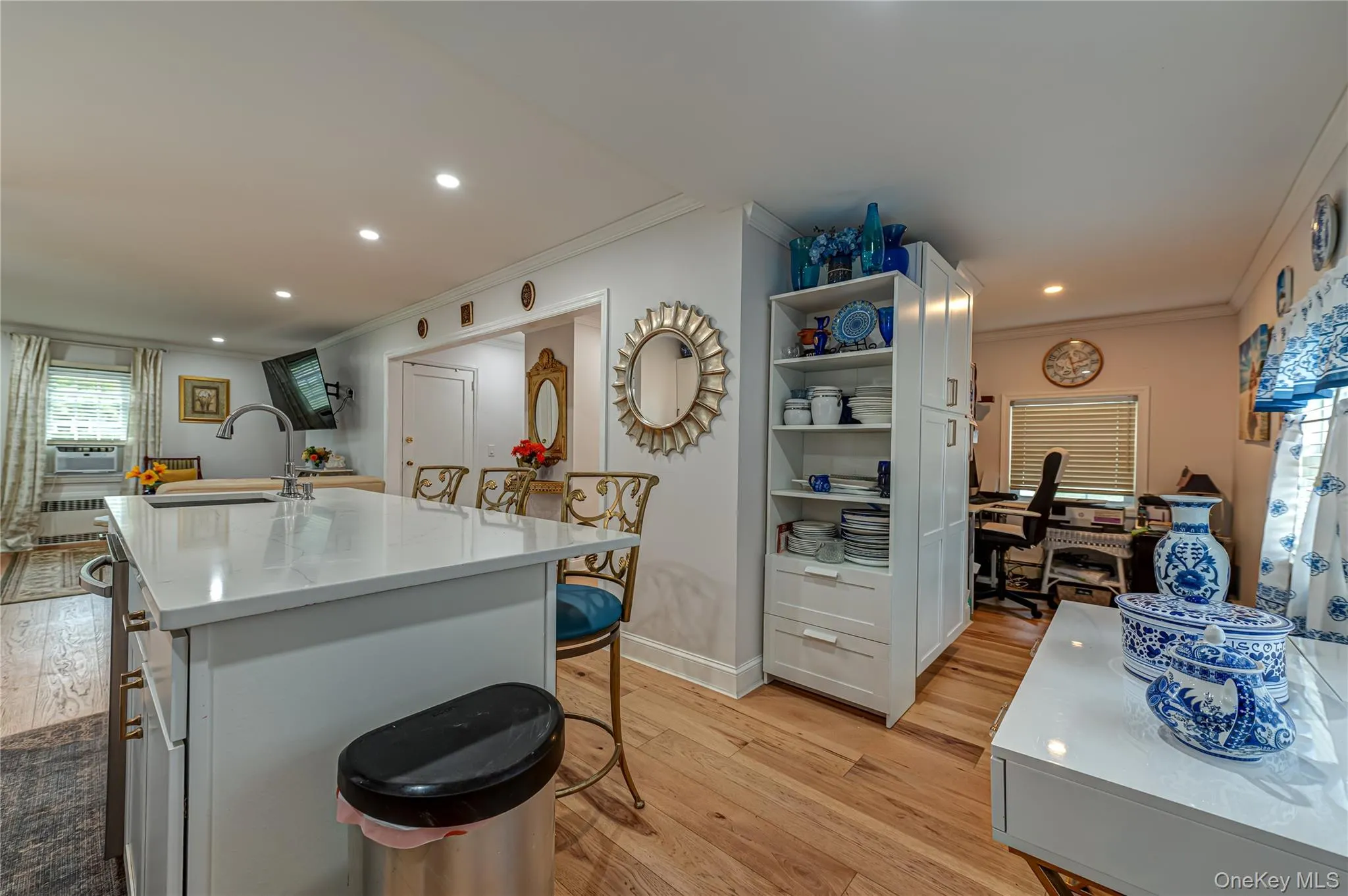 309 Laurel Road, Huntington, NY, 2 Bedrooms Bedrooms, 7 Rooms Rooms,1 BathroomBathrooms,Residential,For Rent,Laurel,0,1023620 309 Laurel Road, Huntington, NY, 2 Bedrooms Bedrooms, 7 Rooms Rooms,1 BathroomBathrooms,Residential,For Rent,Laurel,0,1023620