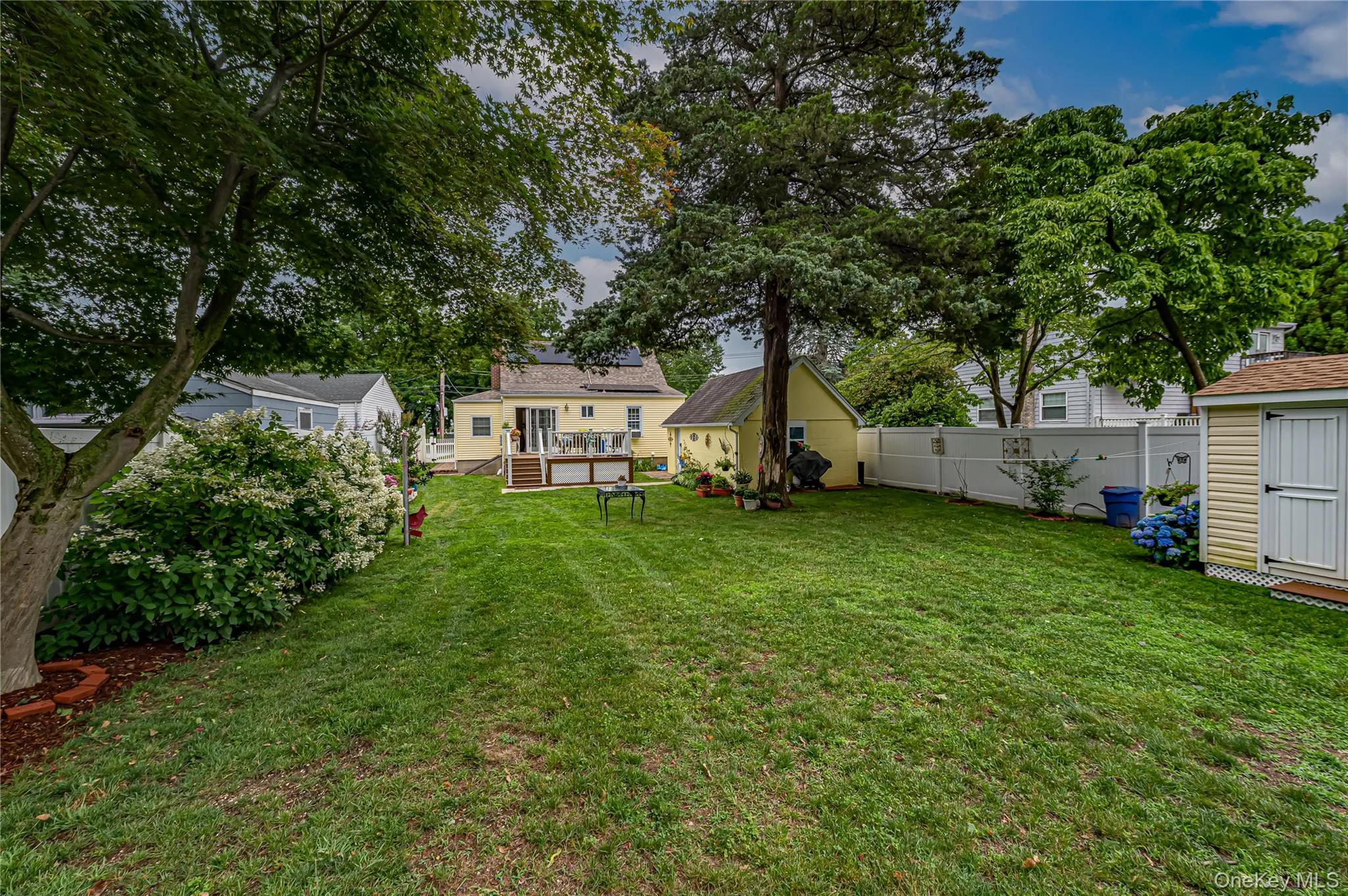 309 Laurel Road, Huntington, NY, 2 Bedrooms Bedrooms, 7 Rooms Rooms,1 BathroomBathrooms,Residential,For Rent,Laurel,0,1023620 309 Laurel Road, Huntington, NY, 2 Bedrooms Bedrooms, 7 Rooms Rooms,1 BathroomBathrooms,Residential,For Rent,Laurel,0,1023620