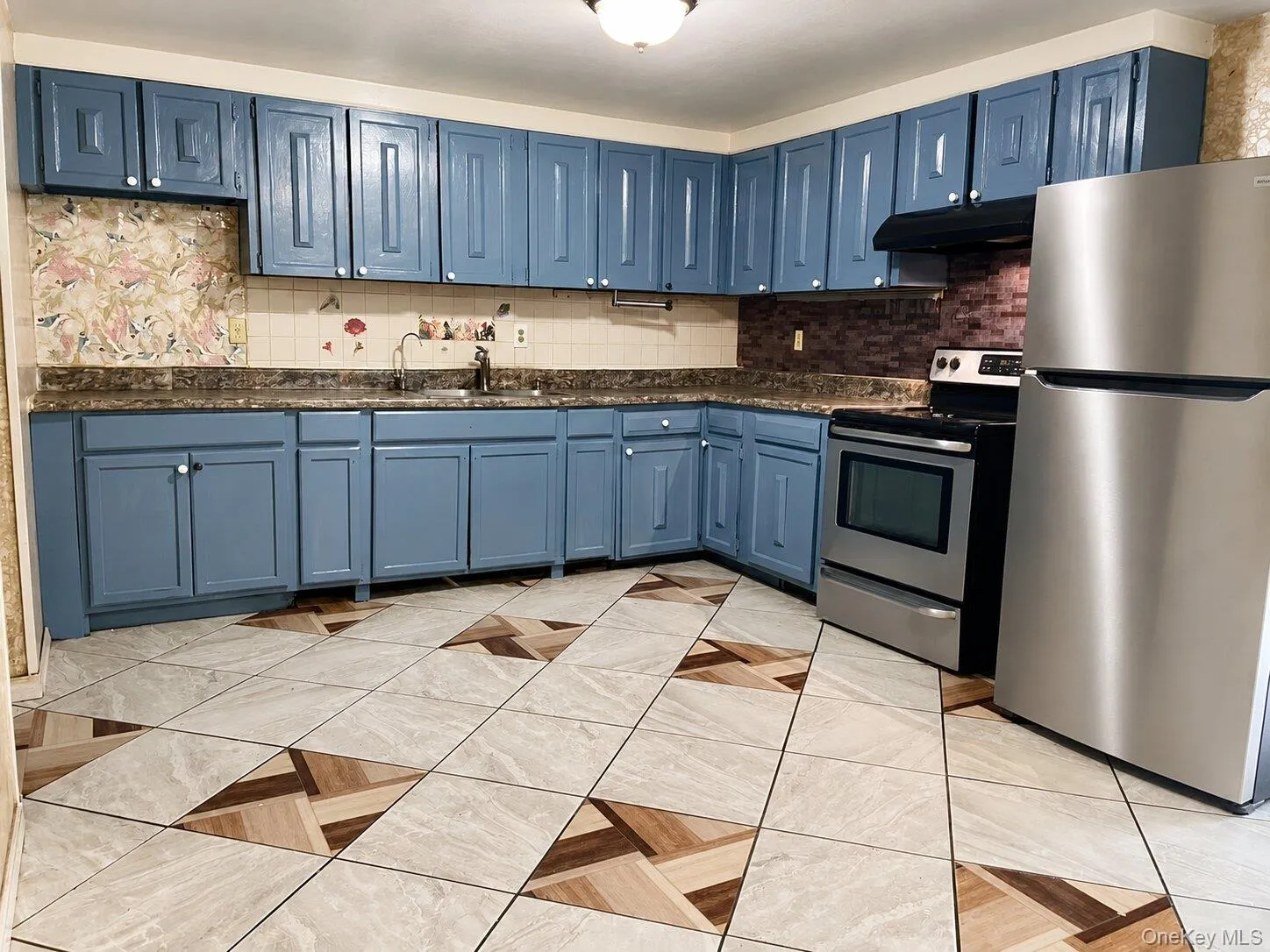 382 Jamaica Avenue, Brookhaven, NY, 6 Bedrooms Bedrooms, 12 Rooms Rooms,2 BathroomsBathrooms,Residential,For Rent,Jamaica,0,1023621 382 Jamaica Avenue, Brookhaven, NY, 6 Bedrooms Bedrooms, 12 Rooms Rooms,2 BathroomsBathrooms,Residential,For Rent,Jamaica,0,1023621