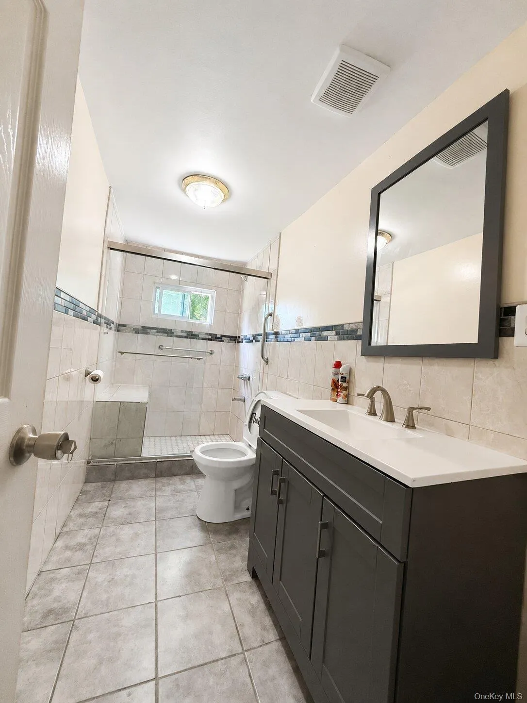 382 Jamaica Avenue, Brookhaven, NY, 6 Bedrooms Bedrooms, 12 Rooms Rooms,2 BathroomsBathrooms,Residential,For Rent,Jamaica,0,1023621 382 Jamaica Avenue, Brookhaven, NY, 6 Bedrooms Bedrooms, 12 Rooms Rooms,2 BathroomsBathrooms,Residential,For Rent,Jamaica,0,1023621