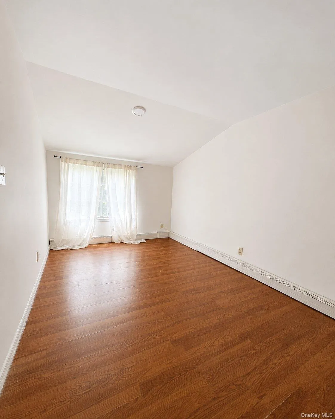 382 Jamaica Avenue, Brookhaven, NY, 6 Bedrooms Bedrooms, 12 Rooms Rooms,2 BathroomsBathrooms,Residential,For Rent,Jamaica,0,1023621 382 Jamaica Avenue, Brookhaven, NY, 6 Bedrooms Bedrooms, 12 Rooms Rooms,2 BathroomsBathrooms,Residential,For Rent,Jamaica,0,1023621
