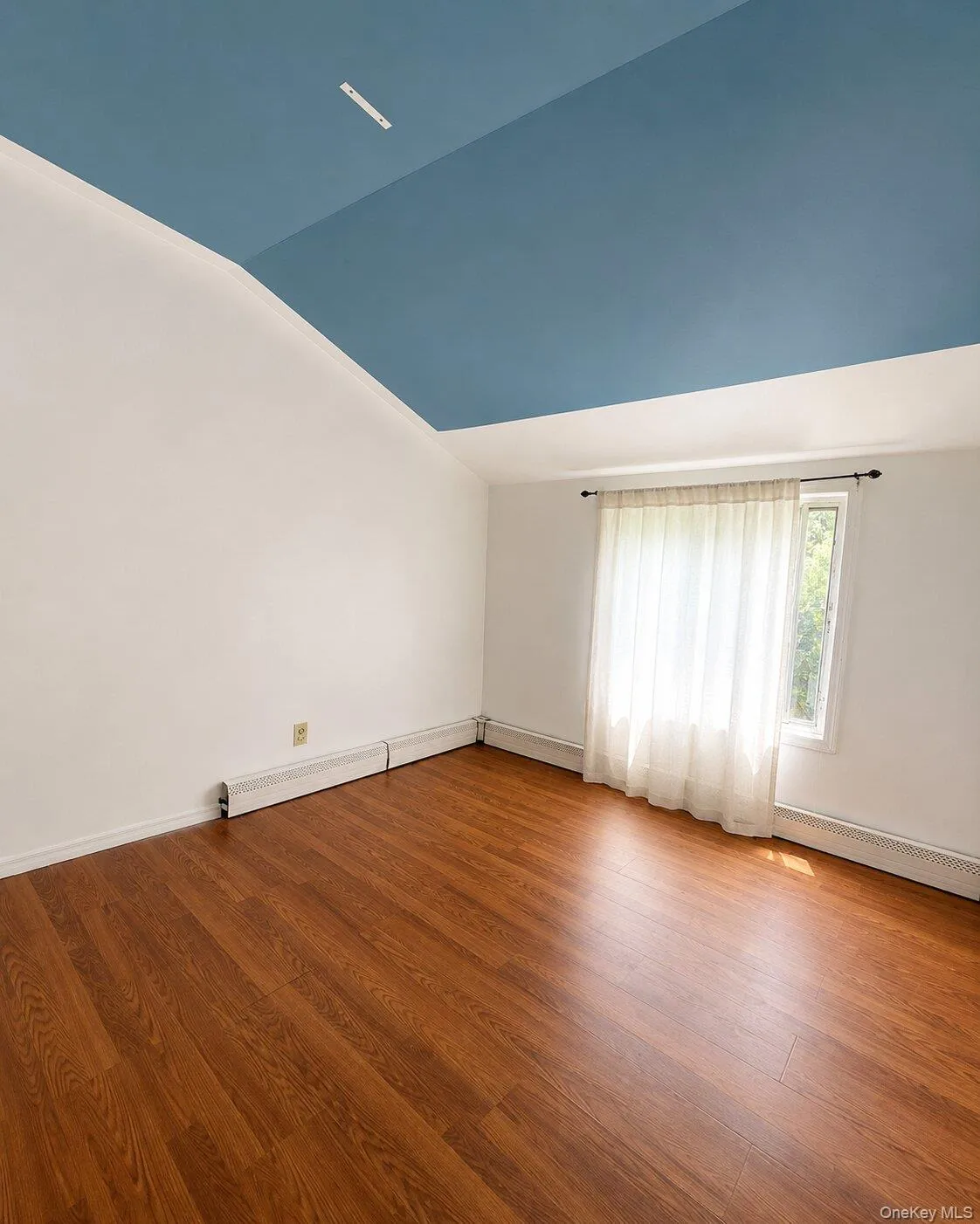 382 Jamaica Avenue, Brookhaven, NY, 6 Bedrooms Bedrooms, 12 Rooms Rooms,2 BathroomsBathrooms,Residential,For Rent,Jamaica,0,1023621 382 Jamaica Avenue, Brookhaven, NY, 6 Bedrooms Bedrooms, 12 Rooms Rooms,2 BathroomsBathrooms,Residential,For Rent,Jamaica,0,1023621