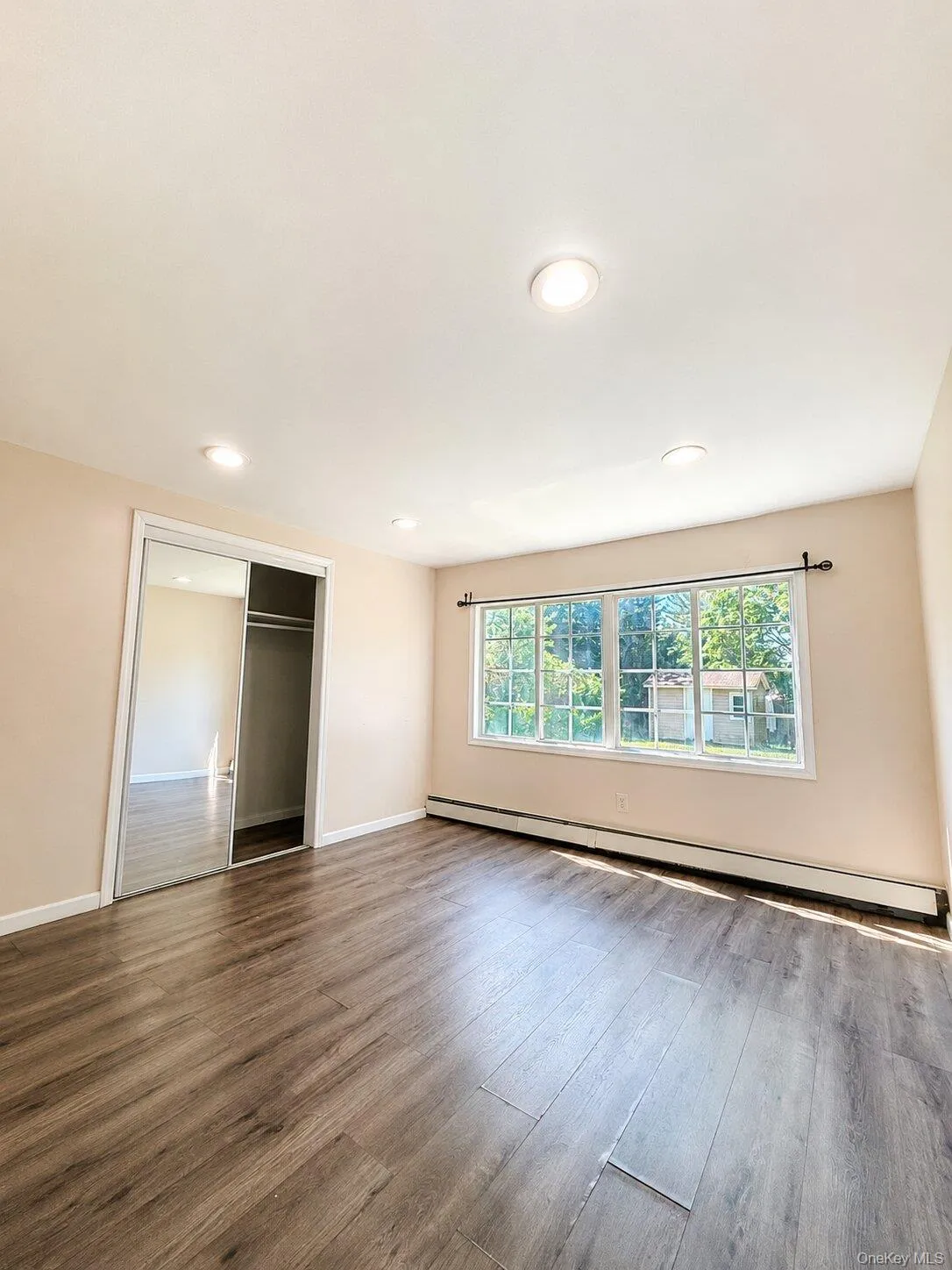382 Jamaica Avenue, Brookhaven, NY, 6 Bedrooms Bedrooms, 12 Rooms Rooms,2 BathroomsBathrooms,Residential,For Rent,Jamaica,0,1023621 382 Jamaica Avenue, Brookhaven, NY, 6 Bedrooms Bedrooms, 12 Rooms Rooms,2 BathroomsBathrooms,Residential,For Rent,Jamaica,0,1023621