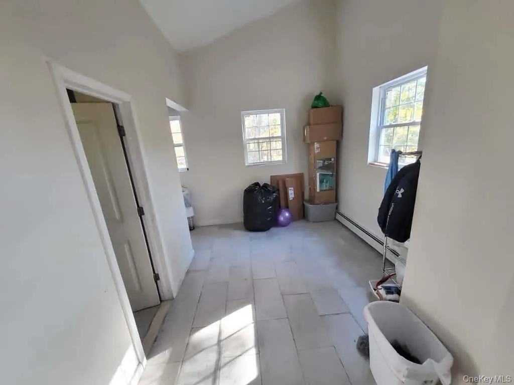 422 Spring Street, Monroe, NY, 2 Bedrooms Bedrooms, 5 Rooms Rooms,1 BathroomBathrooms,Residential Lease,For Rent,Spring,0,1023623 422 Spring Street, Monroe, NY, 2 Bedrooms Bedrooms, 5 Rooms Rooms,1 BathroomBathrooms,Residential Lease,For Rent,Spring,0,1023623