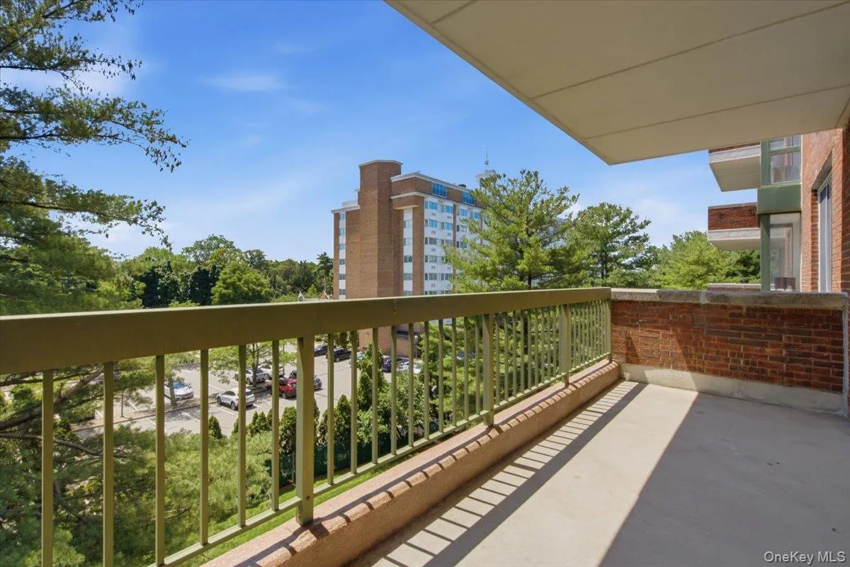 100 Hilton Avenue, Hempstead, NY, 1 Bedroom Bedrooms, 3 Rooms Rooms,1 BathroomBathrooms,Residential,For Rent,Hilton,0,1023624 100 Hilton Avenue, Hempstead, NY, 1 Bedroom Bedrooms, 3 Rooms Rooms,1 BathroomBathrooms,Residential,For Rent,Hilton,0,1023624
