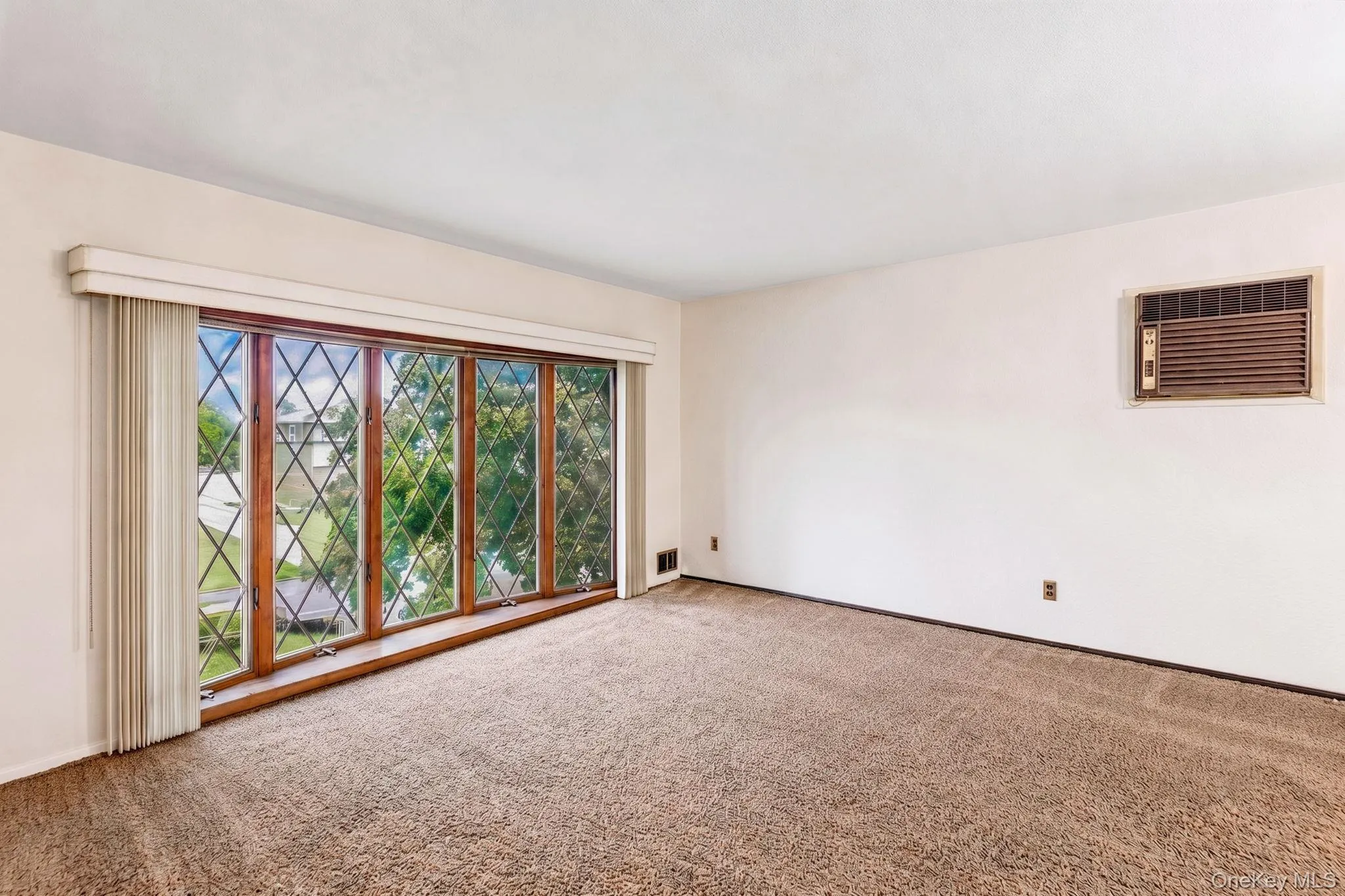 192 Hancock Street, Islip, NY, 4 Bedrooms Bedrooms, 9 Rooms Rooms,2 BathroomsBathrooms,Residential,For Rent,Hancock,0,1023626 192 Hancock Street, Islip, NY, 4 Bedrooms Bedrooms, 9 Rooms Rooms,2 BathroomsBathrooms,Residential,For Rent,Hancock,0,1023626