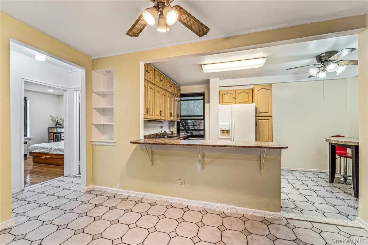 213-08 73rd Avenue, New York, NY, 2 Bedrooms Bedrooms, 4 Rooms Rooms,1 BathroomBathrooms,Residential,For Rent,73rd,0,1023630 213-08 73rd Avenue, New York, NY, 2 Bedrooms Bedrooms, 4 Rooms Rooms,1 BathroomBathrooms,Residential,For Rent,73rd,0,1023630