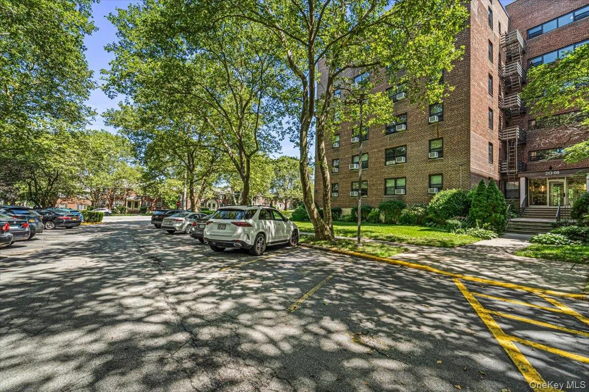 213-08 73rd Avenue, New York, NY, 2 Bedrooms Bedrooms, 4 Rooms Rooms,1 BathroomBathrooms,Residential,For Rent,73rd,0,1023630 213-08 73rd Avenue, New York, NY, 2 Bedrooms Bedrooms, 4 Rooms Rooms,1 BathroomBathrooms,Residential,For Rent,73rd,0,1023630