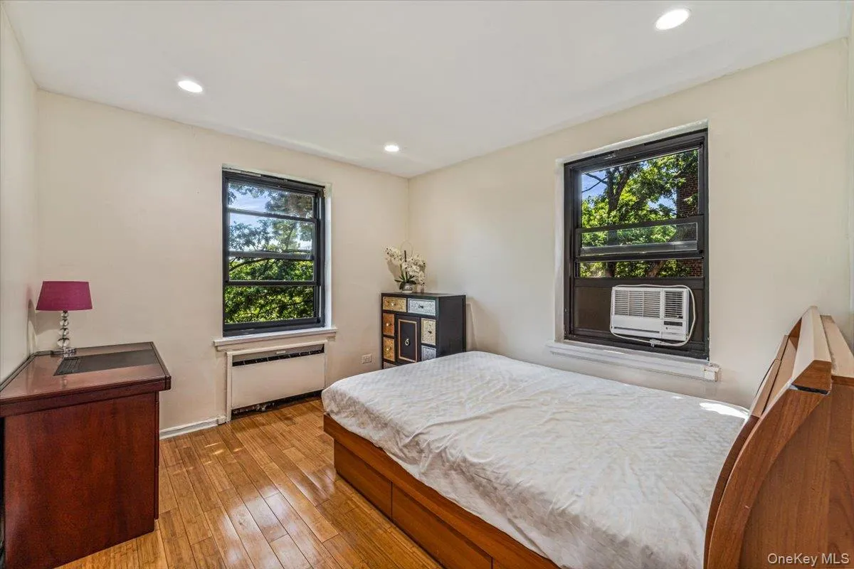 213-08 73rd Avenue, New York, NY, 2 Bedrooms Bedrooms, 4 Rooms Rooms,1 BathroomBathrooms,Residential,For Rent,73rd,0,1023630 213-08 73rd Avenue, New York, NY, 2 Bedrooms Bedrooms, 4 Rooms Rooms,1 BathroomBathrooms,Residential,For Rent,73rd,0,1023630