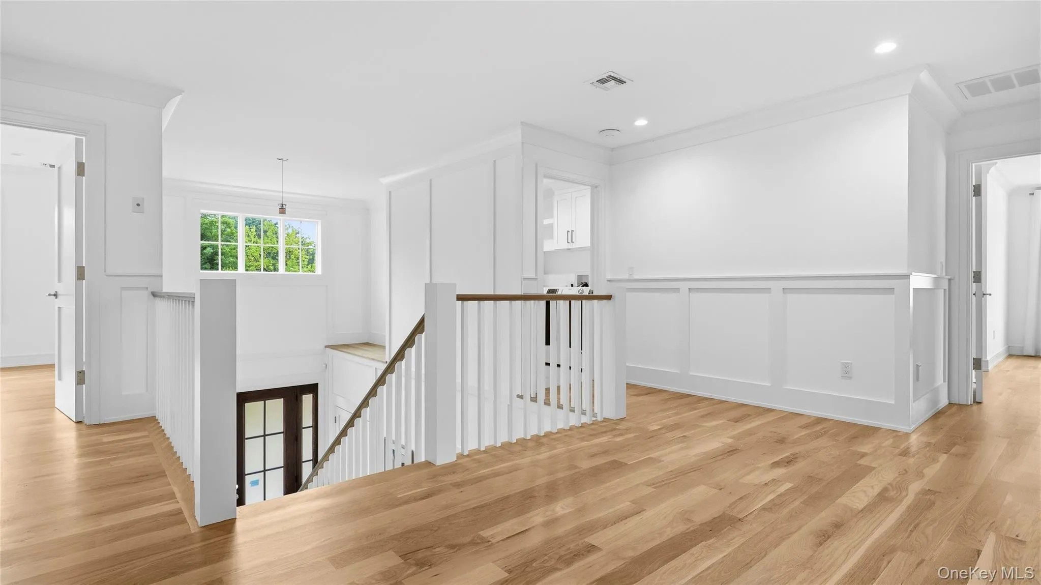 738 Motts Cove Road, Oyster Bay, NY, 4 Bedrooms Bedrooms, 14 Rooms Rooms,4 BathroomsBathrooms,Residential,For Rent,Motts Cove,0,1023631 738 Motts Cove Road, Oyster Bay, NY, 4 Bedrooms Bedrooms, 14 Rooms Rooms,4 BathroomsBathrooms,Residential,For Rent,Motts Cove,0,1023631