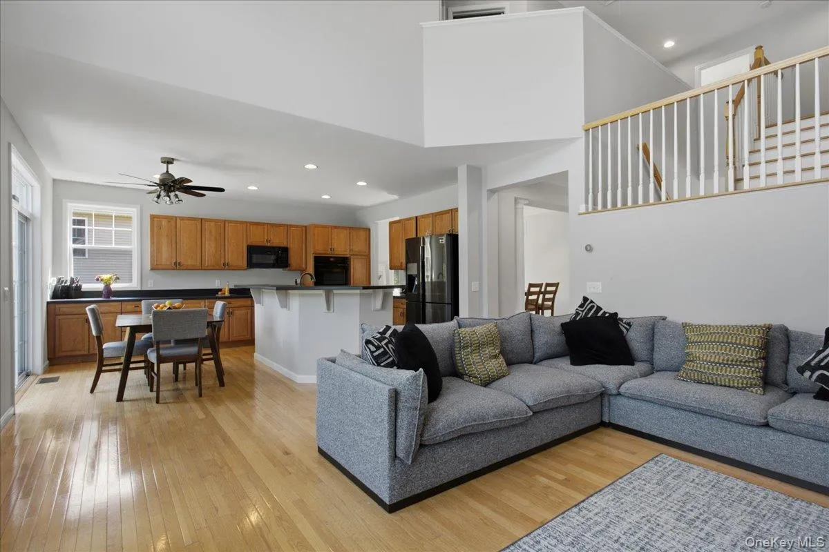 236 Buttonwood Way, East Fishkill, NY, 4 Bedrooms Bedrooms, 10 Rooms Rooms,2 BathroomsBathrooms,Residential,For Rent,Buttonwood,0,1023638 236 Buttonwood Way, East Fishkill, NY, 4 Bedrooms Bedrooms, 10 Rooms Rooms,2 BathroomsBathrooms,Residential,For Rent,Buttonwood,0,1023638