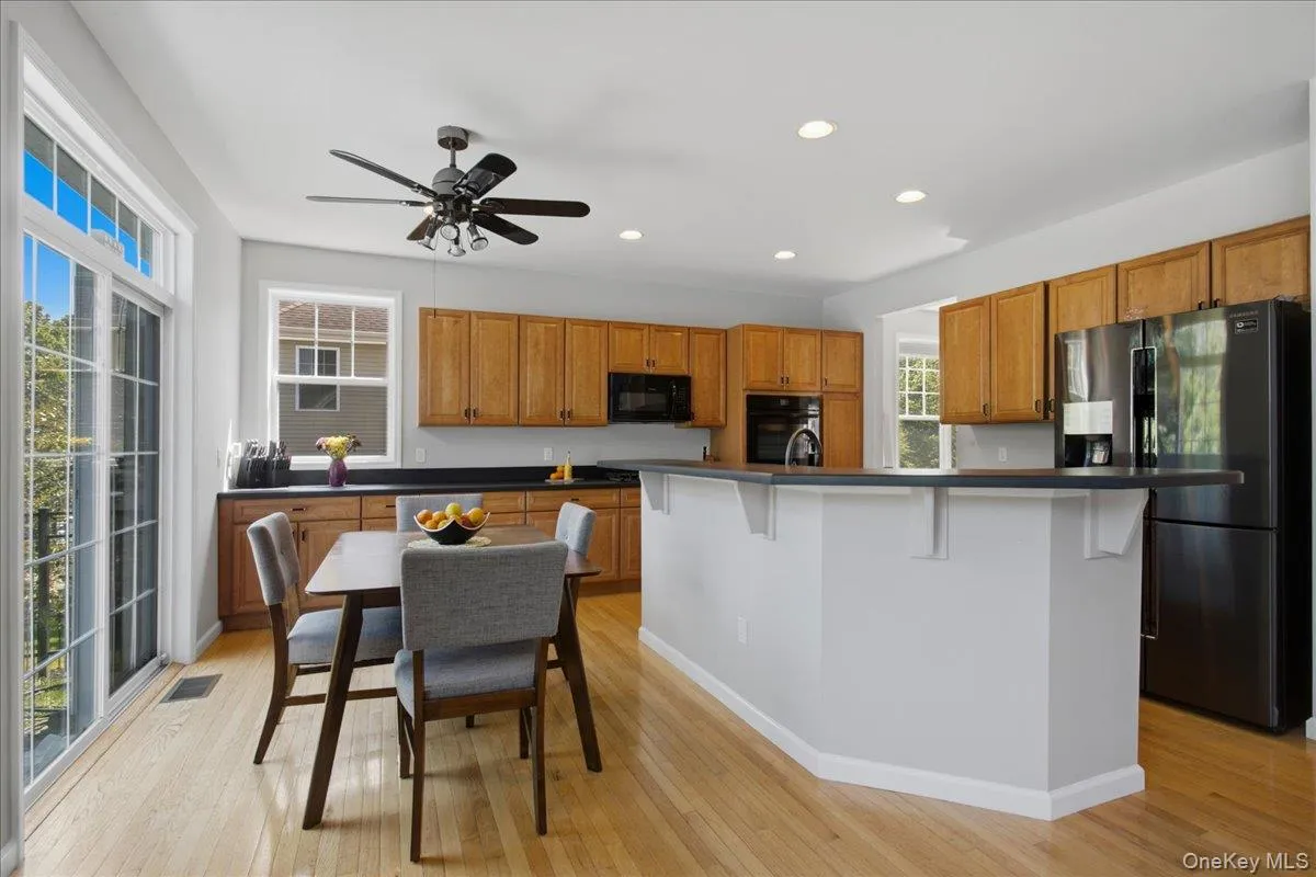 236 Buttonwood Way, East Fishkill, NY, 4 Bedrooms Bedrooms, 10 Rooms Rooms,2 BathroomsBathrooms,Residential,For Rent,Buttonwood,0,1023638 236 Buttonwood Way, East Fishkill, NY, 4 Bedrooms Bedrooms, 10 Rooms Rooms,2 BathroomsBathrooms,Residential,For Rent,Buttonwood,0,1023638