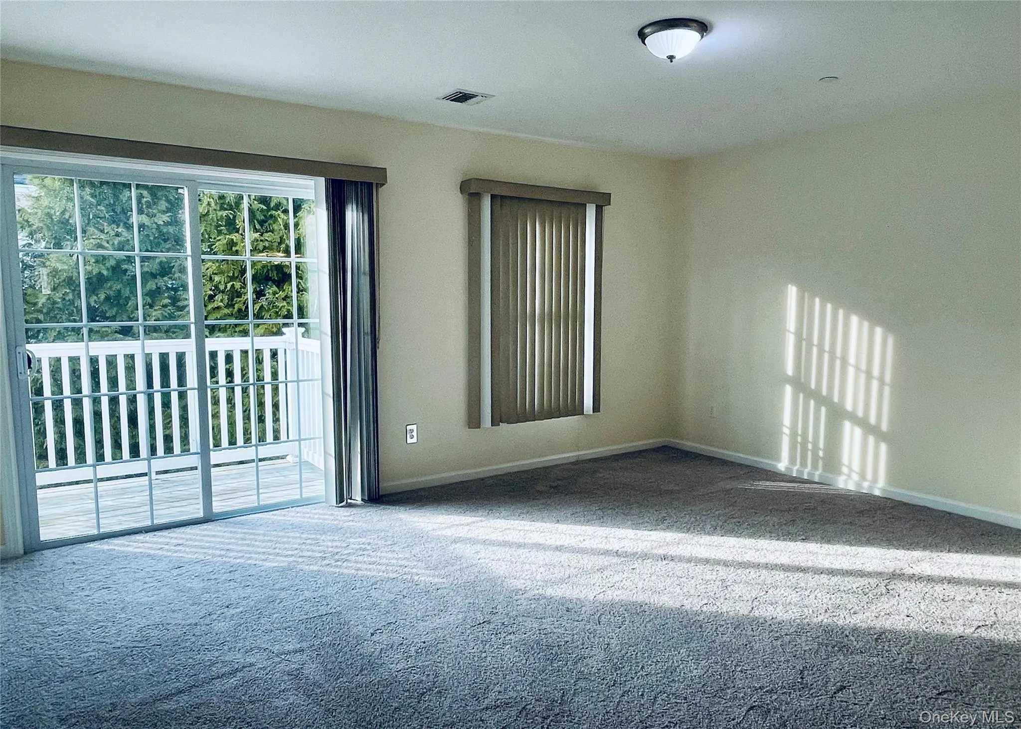 46 Islip Avenue, Islip, NY, 2 Bedrooms Bedrooms, 5 Rooms Rooms,2 BathroomsBathrooms,Residential Lease,For Rent,Islip,0,1023643 46 Islip Avenue, Islip, NY, 2 Bedrooms Bedrooms, 5 Rooms Rooms,2 BathroomsBathrooms,Residential Lease,For Rent,Islip,0,1023643
