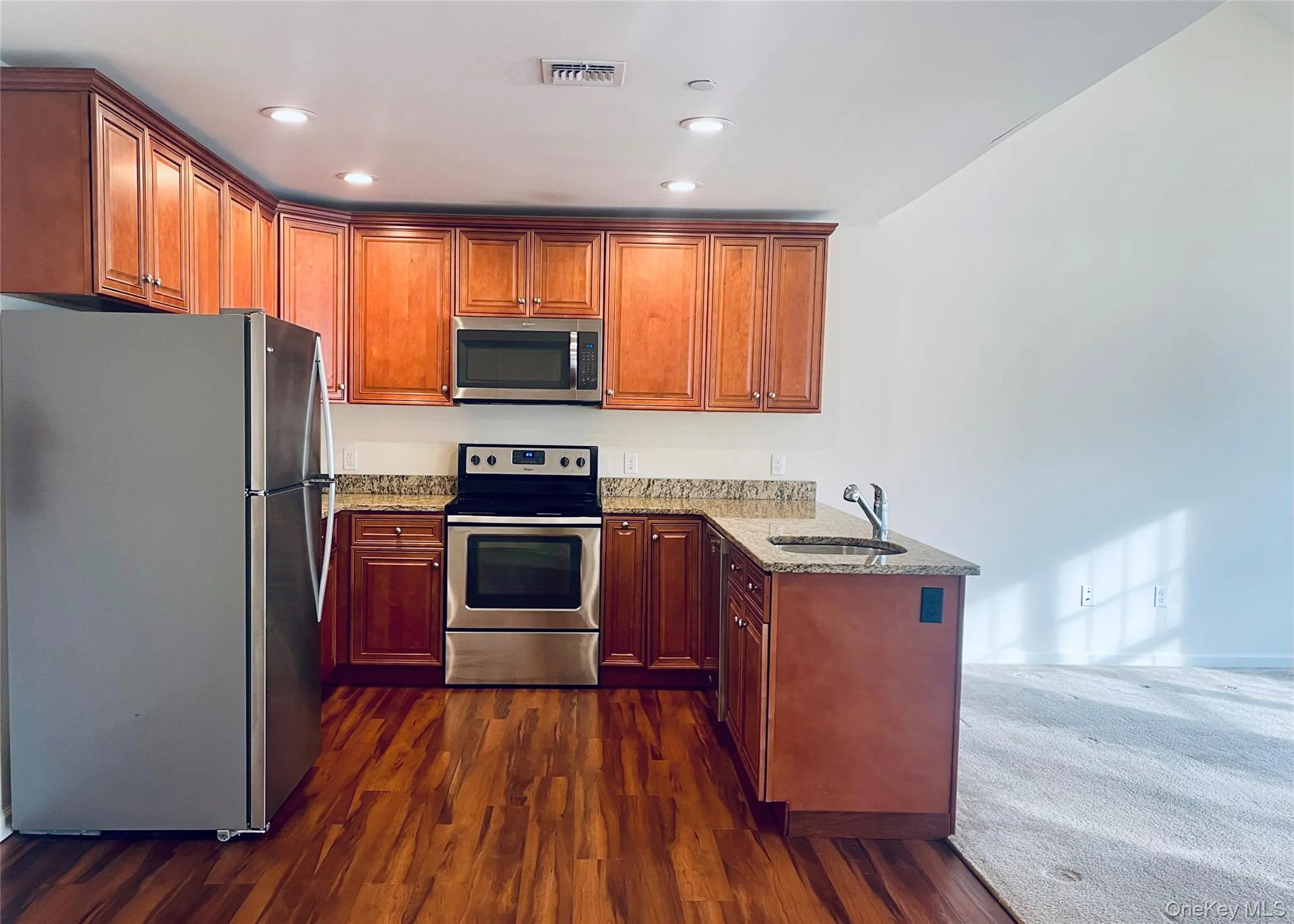 46 Islip Avenue, Islip, NY, 2 Bedrooms Bedrooms, 5 Rooms Rooms,2 BathroomsBathrooms,Residential Lease,For Rent,Islip,0,1023643 46 Islip Avenue, Islip, NY, 2 Bedrooms Bedrooms, 5 Rooms Rooms,2 BathroomsBathrooms,Residential Lease,For Rent,Islip,0,1023643
