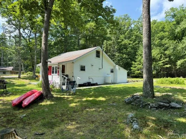 179 Mohican Trail, Lumberland, NY, 1 Bedroom Bedrooms, 4 Rooms Rooms,1 BathroomBathrooms,Residential,For Rent,Mohican,0,1023645 179 Mohican Trail, Lumberland, NY, 1 Bedroom Bedrooms, 4 Rooms Rooms,1 BathroomBathrooms,Residential,For Rent,Mohican,0,1023645