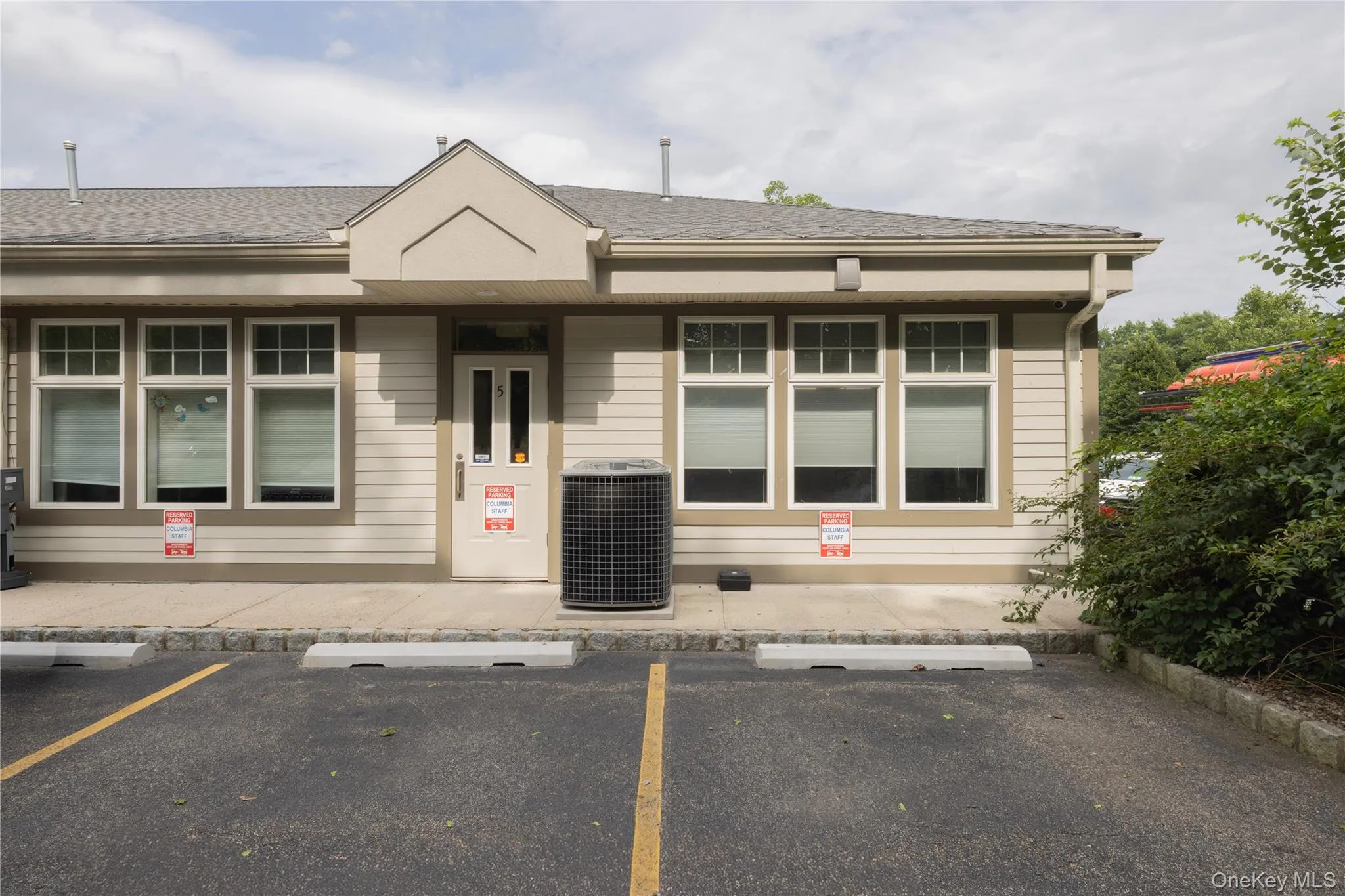 516 Route 303, Orangetown, NY, ,Commercial Lease,For Rent,Route 303,0,1023647 516 Route 303, Orangetown, NY, ,Commercial Lease,For Rent,Route 303,0,1023647