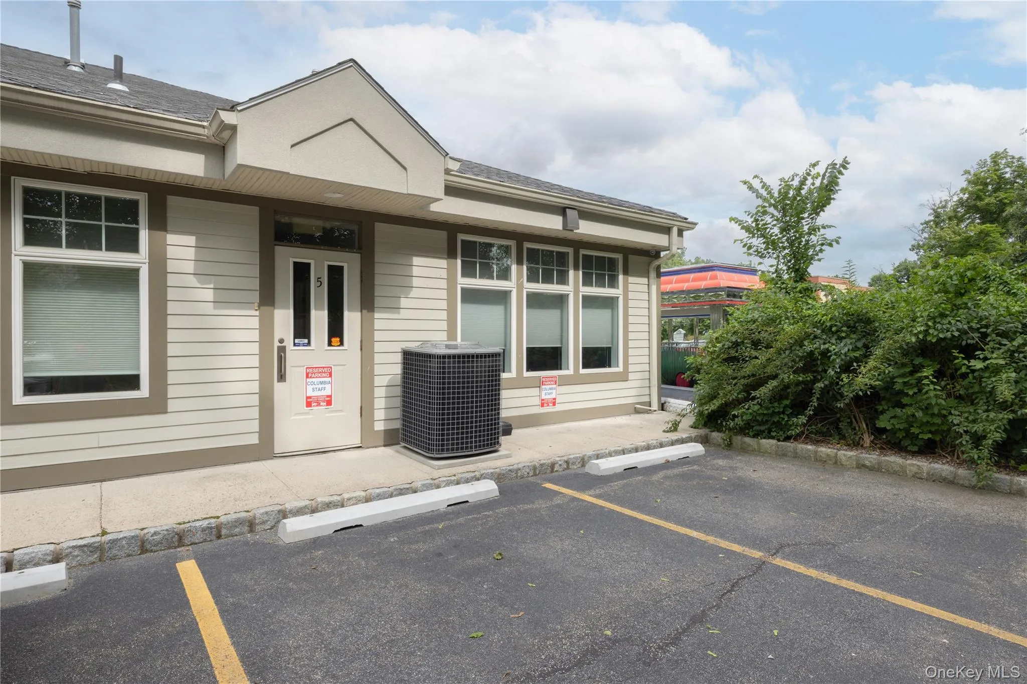 516 Route 303, Orangetown, NY, ,Commercial Lease,For Rent,Route 303,0,1023647 516 Route 303, Orangetown, NY, ,Commercial Lease,For Rent,Route 303,0,1023647