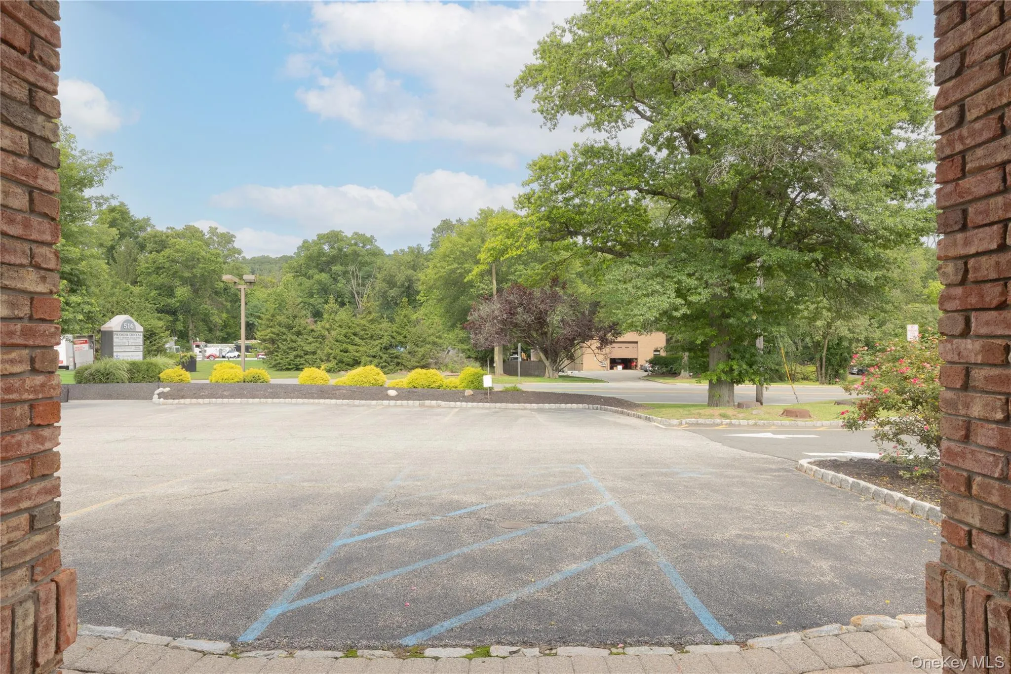 516 Route 303, Orangetown, NY, ,Commercial Lease,For Rent,Route 303,0,1023647 516 Route 303, Orangetown, NY, ,Commercial Lease,For Rent,Route 303,0,1023647