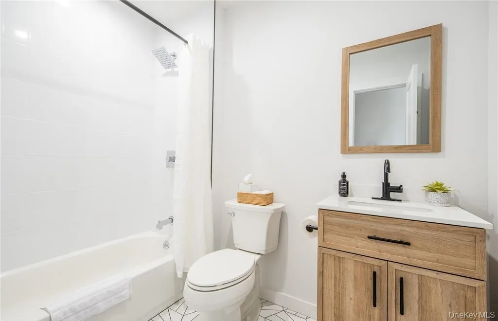 108-09 Rockaway Beach Drive, New York, NY, 1 Bedroom Bedrooms, 2 Rooms Rooms,1 BathroomBathrooms,Residential Lease,For Rent,Rockaway Beach Drive,0,1023649 108-09 Rockaway Beach Drive, New York, NY, 1 Bedroom Bedrooms, 2 Rooms Rooms,1 BathroomBathrooms,Residential Lease,For Rent,Rockaway Beach Drive,0,1023649