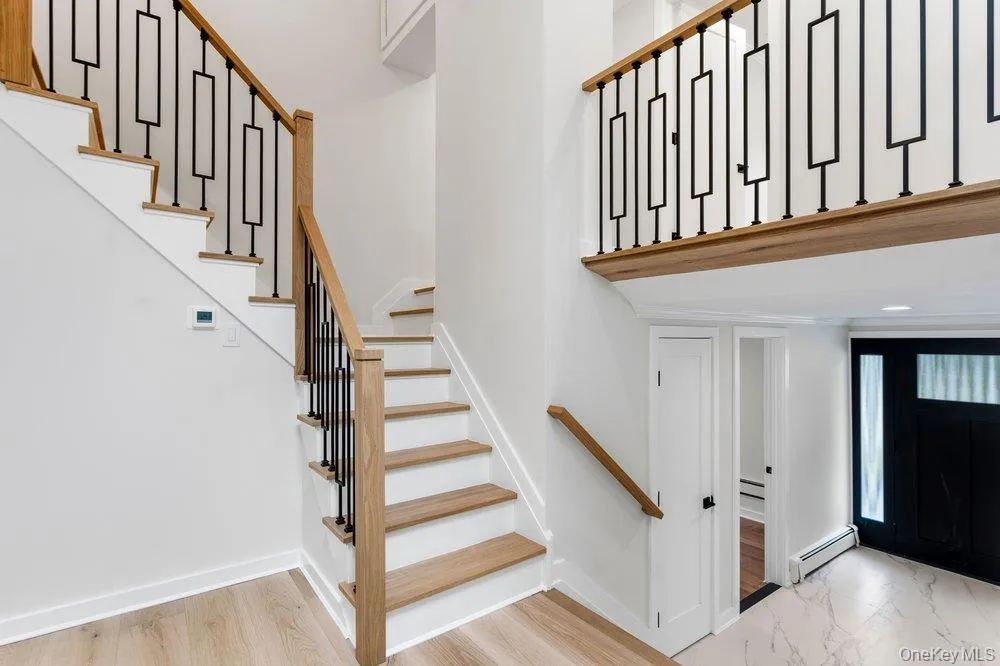 12 Park Drive, Oyster Bay, NY, 4 Bedrooms Bedrooms, 8 Rooms Rooms,2 BathroomsBathrooms,Residential,For Rent,Park,0,1023654 12 Park Drive, Oyster Bay, NY, 4 Bedrooms Bedrooms, 8 Rooms Rooms,2 BathroomsBathrooms,Residential,For Rent,Park,0,1023654