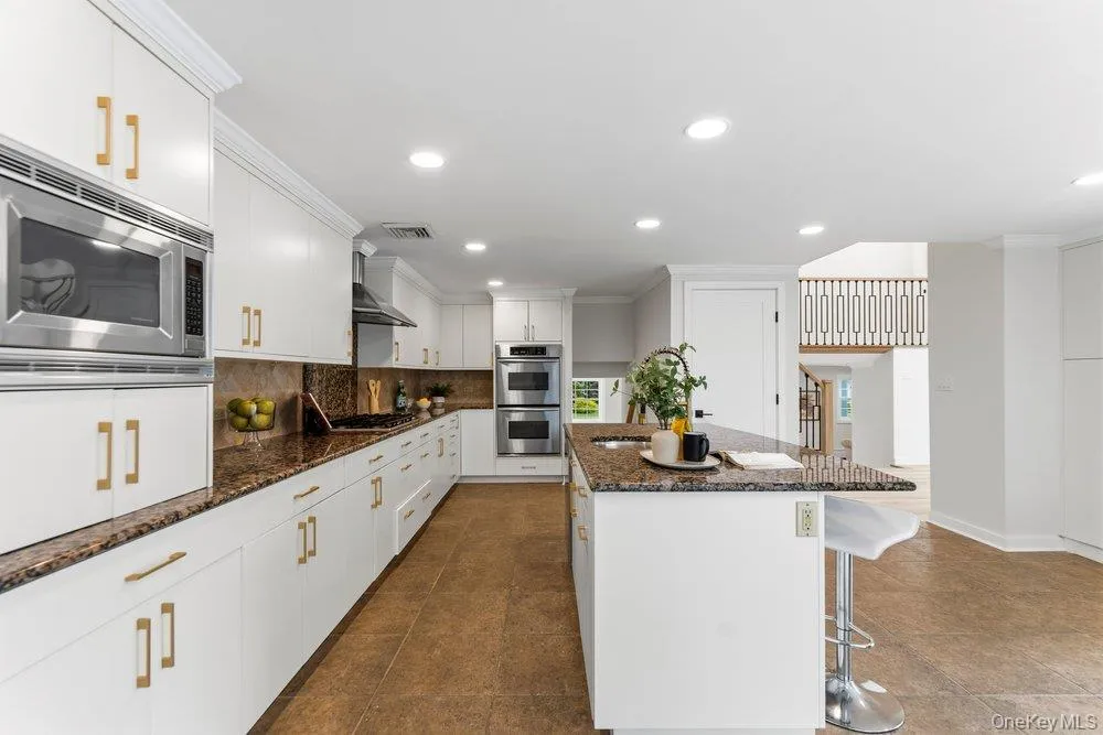 12 Park Drive, Oyster Bay, NY, 4 Bedrooms Bedrooms, 8 Rooms Rooms,2 BathroomsBathrooms,Residential,For Rent,Park,0,1023654 12 Park Drive, Oyster Bay, NY, 4 Bedrooms Bedrooms, 8 Rooms Rooms,2 BathroomsBathrooms,Residential,For Rent,Park,0,1023654