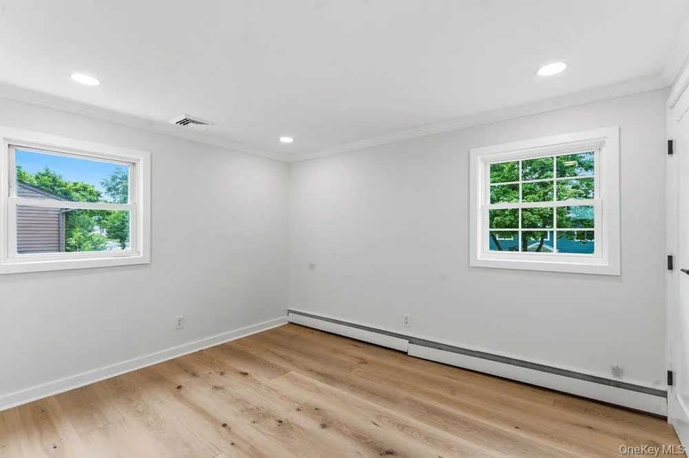 12 Park Drive, Oyster Bay, NY, 4 Bedrooms Bedrooms, 8 Rooms Rooms,2 BathroomsBathrooms,Residential,For Rent,Park,0,1023654 12 Park Drive, Oyster Bay, NY, 4 Bedrooms Bedrooms, 8 Rooms Rooms,2 BathroomsBathrooms,Residential,For Rent,Park,0,1023654