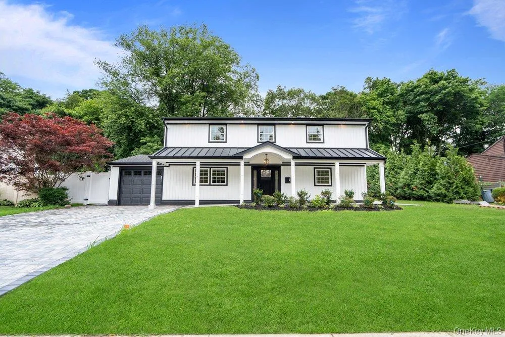 12 Park Drive, Oyster Bay, NY, 4 Bedrooms Bedrooms, 8 Rooms Rooms,2 BathroomsBathrooms,Residential,For Rent,Park,0,1023654 12 Park Drive, Oyster Bay, NY, 4 Bedrooms Bedrooms, 8 Rooms Rooms,2 BathroomsBathrooms,Residential,For Rent,Park,0,1023654