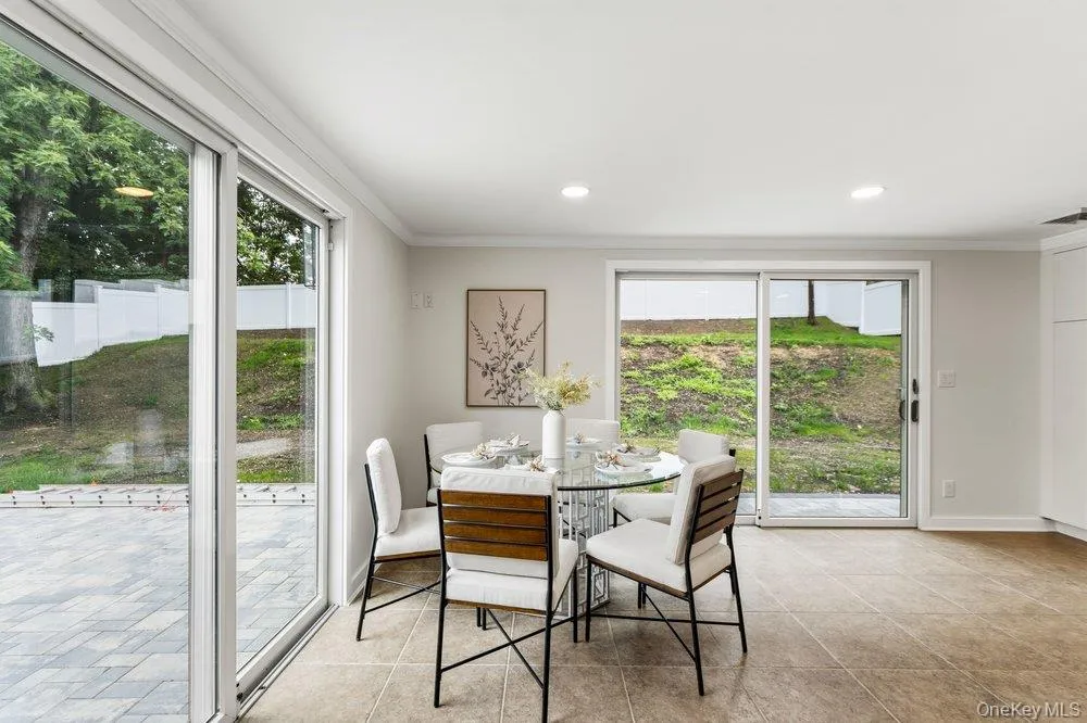 12 Park Drive, Oyster Bay, NY, 4 Bedrooms Bedrooms, 8 Rooms Rooms,2 BathroomsBathrooms,Residential,For Rent,Park,0,1023654 12 Park Drive, Oyster Bay, NY, 4 Bedrooms Bedrooms, 8 Rooms Rooms,2 BathroomsBathrooms,Residential,For Rent,Park,0,1023654