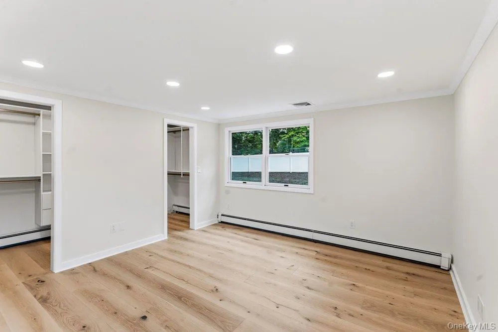 12 Park Drive, Oyster Bay, NY, 4 Bedrooms Bedrooms, 8 Rooms Rooms,2 BathroomsBathrooms,Residential,For Rent,Park,0,1023654 12 Park Drive, Oyster Bay, NY, 4 Bedrooms Bedrooms, 8 Rooms Rooms,2 BathroomsBathrooms,Residential,For Rent,Park,0,1023654