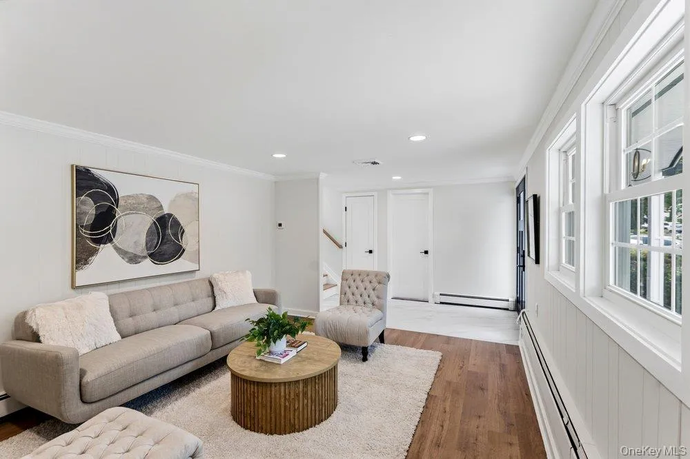 12 Park Drive, Oyster Bay, NY, 4 Bedrooms Bedrooms, 8 Rooms Rooms,2 BathroomsBathrooms,Residential,For Rent,Park,0,1023654 12 Park Drive, Oyster Bay, NY, 4 Bedrooms Bedrooms, 8 Rooms Rooms,2 BathroomsBathrooms,Residential,For Rent,Park,0,1023654