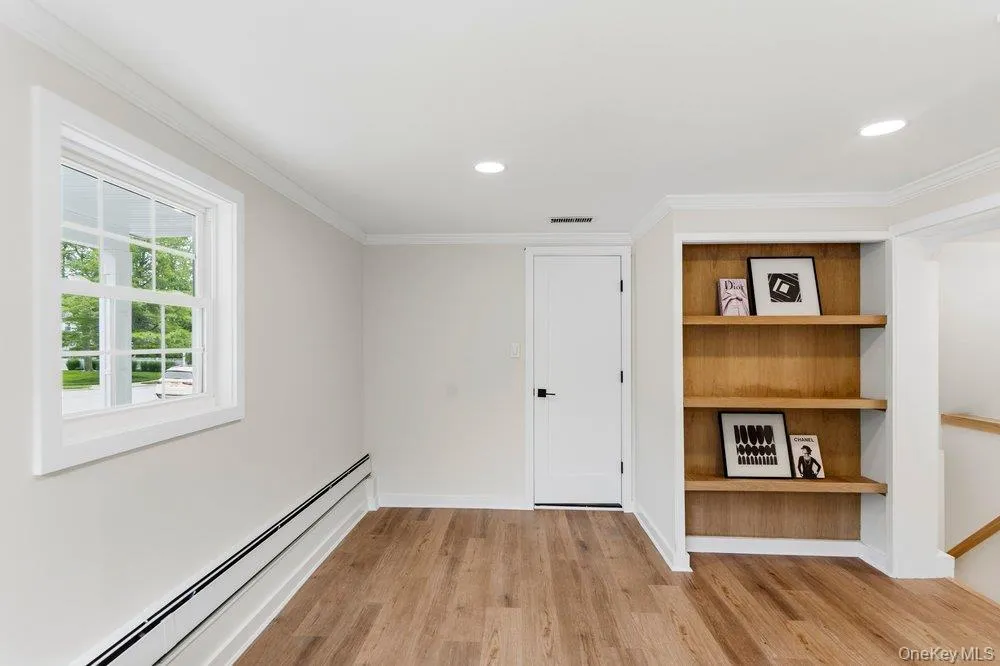 12 Park Drive, Oyster Bay, NY, 4 Bedrooms Bedrooms, 8 Rooms Rooms,2 BathroomsBathrooms,Residential,For Rent,Park,0,1023654 12 Park Drive, Oyster Bay, NY, 4 Bedrooms Bedrooms, 8 Rooms Rooms,2 BathroomsBathrooms,Residential,For Rent,Park,0,1023654