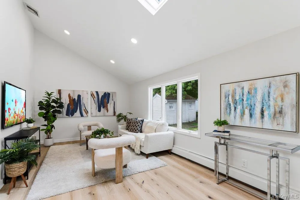 12 Park Drive, Oyster Bay, NY, 4 Bedrooms Bedrooms, 8 Rooms Rooms,2 BathroomsBathrooms,Residential,For Rent,Park,0,1023654 12 Park Drive, Oyster Bay, NY, 4 Bedrooms Bedrooms, 8 Rooms Rooms,2 BathroomsBathrooms,Residential,For Rent,Park,0,1023654