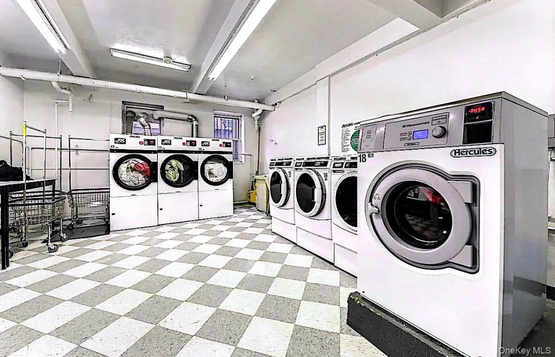 110-55 72nd Road, New York, NY, 1 Bedroom Bedrooms, 4 Rooms Rooms,1 BathroomBathrooms,Residential,For Rent,72nd,0,1023659 110-55 72nd Road, New York, NY, 1 Bedroom Bedrooms, 4 Rooms Rooms,1 BathroomBathrooms,Residential,For Rent,72nd,0,1023659