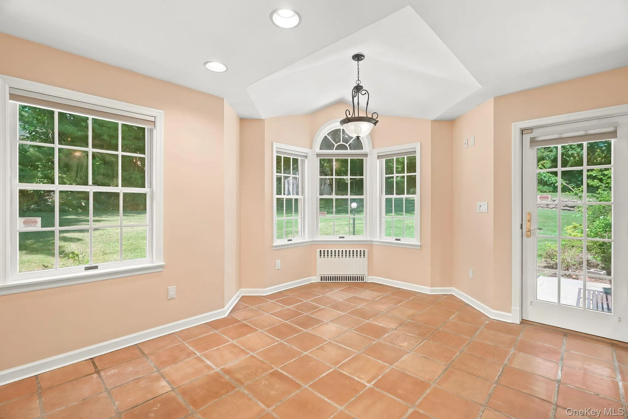 1 Sheridan Road, Greenburgh, NY, 4 Bedrooms Bedrooms, 9 Rooms Rooms,3 BathroomsBathrooms,Residential,For Rent,Sheridan,0,1023660 1 Sheridan Road, Greenburgh, NY, 4 Bedrooms Bedrooms, 9 Rooms Rooms,3 BathroomsBathrooms,Residential,For Rent,Sheridan,0,1023660