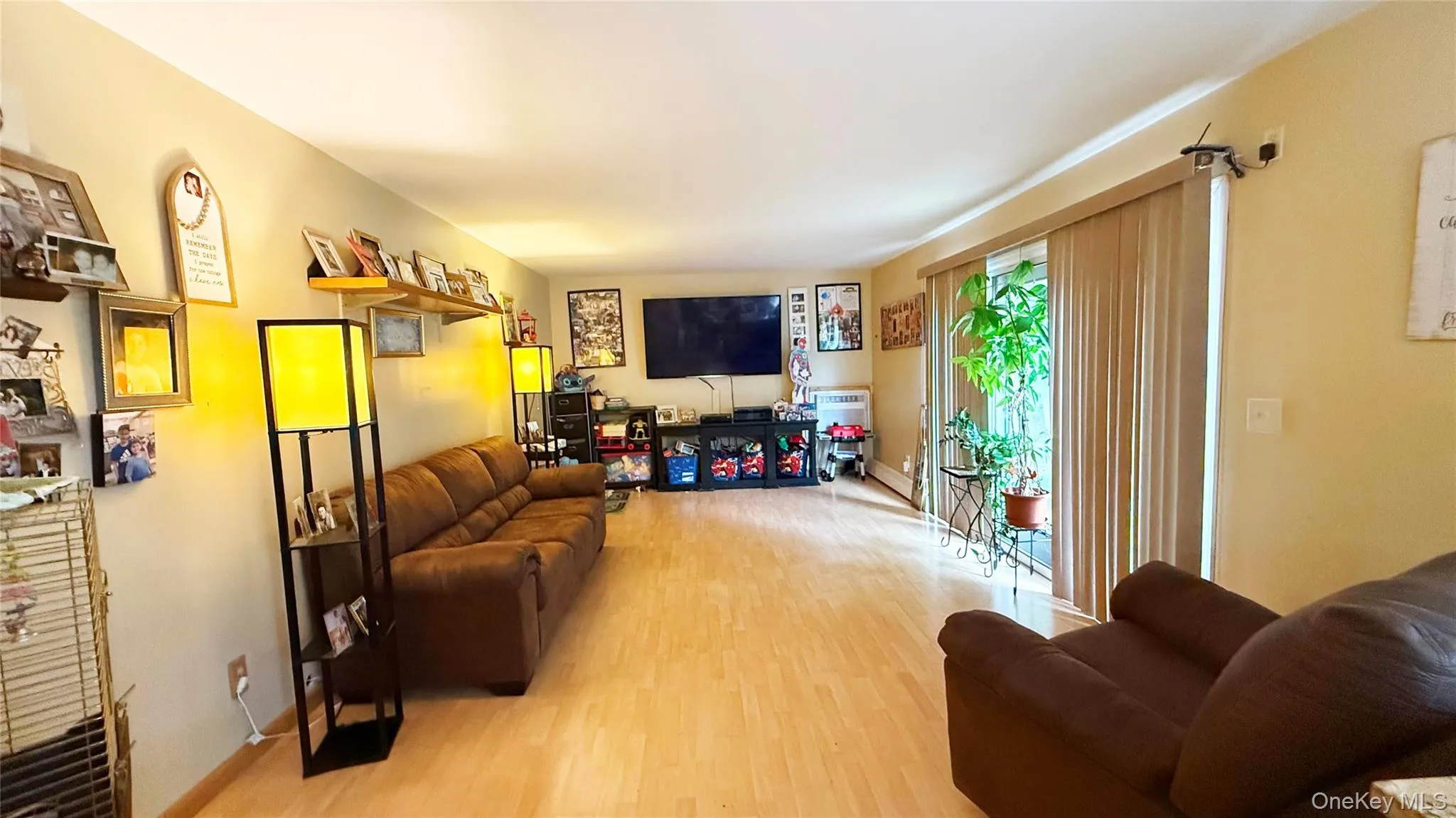 4 John Vincent Court, Brookhaven, NY, 4 Bedrooms Bedrooms, 8 Rooms Rooms,2 BathroomsBathrooms,Residential,For Rent,John Vincent,0,1023663 4 John Vincent Court, Brookhaven, NY, 4 Bedrooms Bedrooms, 8 Rooms Rooms,2 BathroomsBathrooms,Residential,For Rent,John Vincent,0,1023663