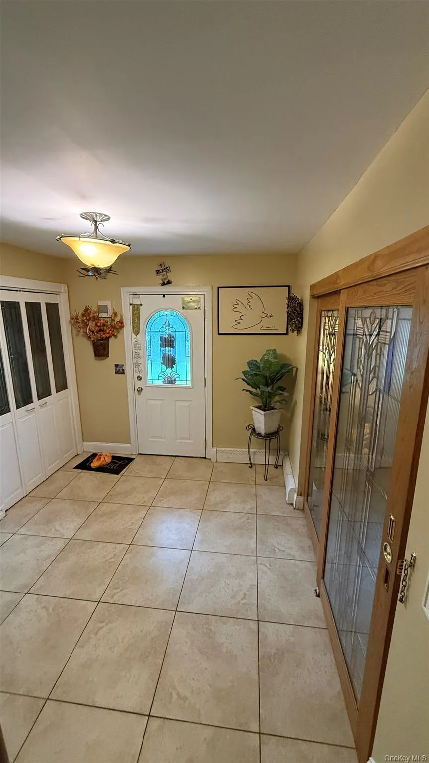 4 John Vincent Court, Brookhaven, NY, 4 Bedrooms Bedrooms, 8 Rooms Rooms,2 BathroomsBathrooms,Residential,For Rent,John Vincent,0,1023663 4 John Vincent Court, Brookhaven, NY, 4 Bedrooms Bedrooms, 8 Rooms Rooms,2 BathroomsBathrooms,Residential,For Rent,John Vincent,0,1023663