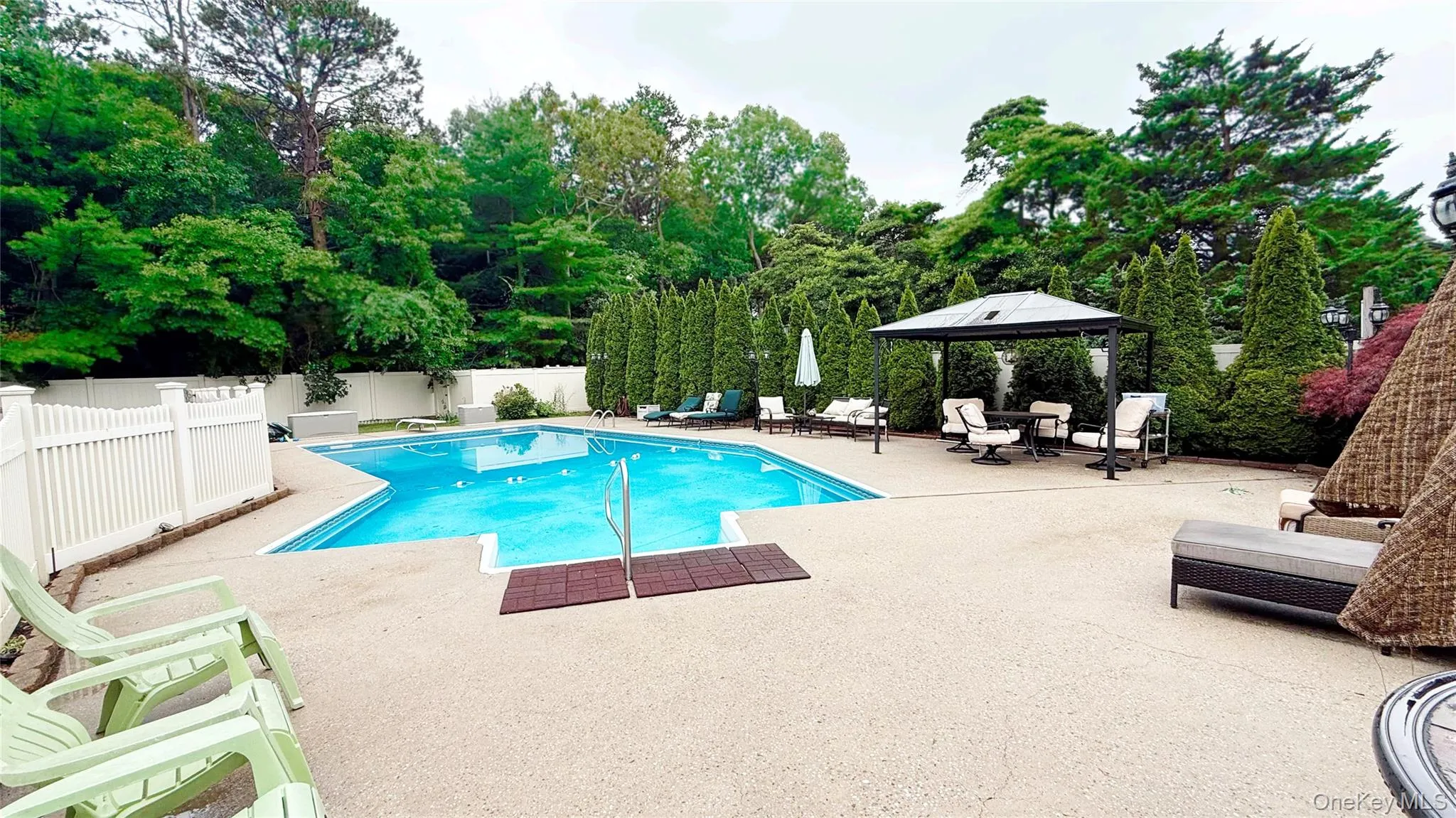 4 John Vincent Court, Brookhaven, NY, 4 Bedrooms Bedrooms, 8 Rooms Rooms,2 BathroomsBathrooms,Residential,For Rent,John Vincent,0,1023663 4 John Vincent Court, Brookhaven, NY, 4 Bedrooms Bedrooms, 8 Rooms Rooms,2 BathroomsBathrooms,Residential,For Rent,John Vincent,0,1023663