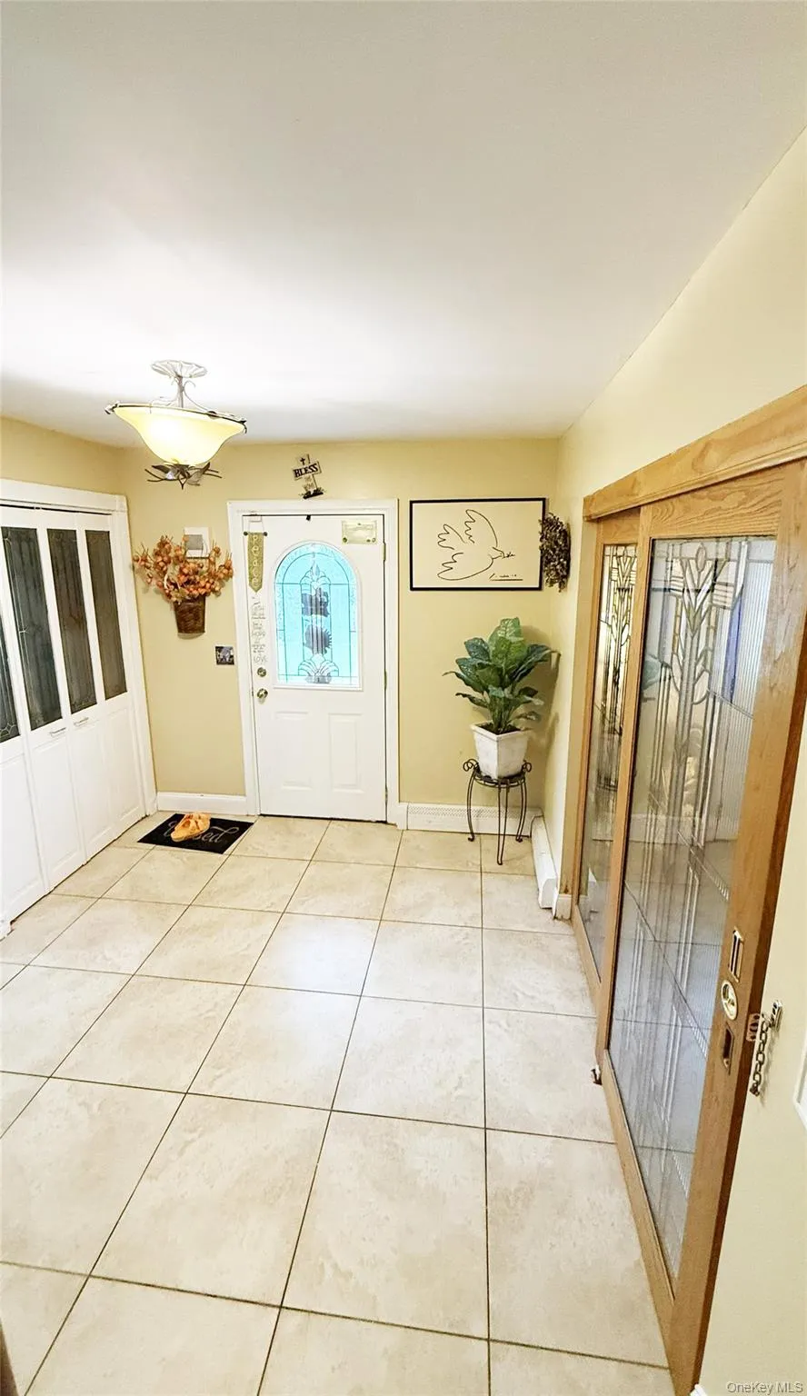 4 John Vincent Court, Brookhaven, NY, 4 Bedrooms Bedrooms, 8 Rooms Rooms,2 BathroomsBathrooms,Residential,For Rent,John Vincent,0,1023663 4 John Vincent Court, Brookhaven, NY, 4 Bedrooms Bedrooms, 8 Rooms Rooms,2 BathroomsBathrooms,Residential,For Rent,John Vincent,0,1023663
