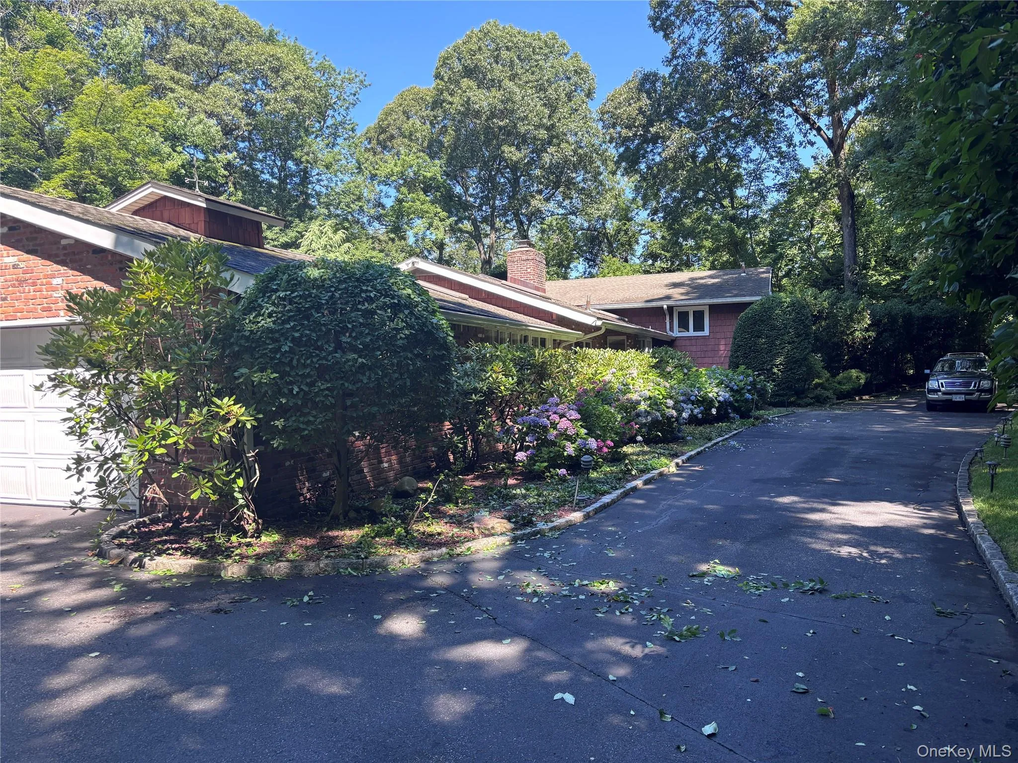 15 Tappentown Lane, Oyster Bay, NY, 7 Bedrooms Bedrooms, 12 Rooms Rooms,4 BathroomsBathrooms,Residential,For Rent,Tappentown,0,1023664 15 Tappentown Lane, Oyster Bay, NY, 7 Bedrooms Bedrooms, 12 Rooms Rooms,4 BathroomsBathrooms,Residential,For Rent,Tappentown,0,1023664